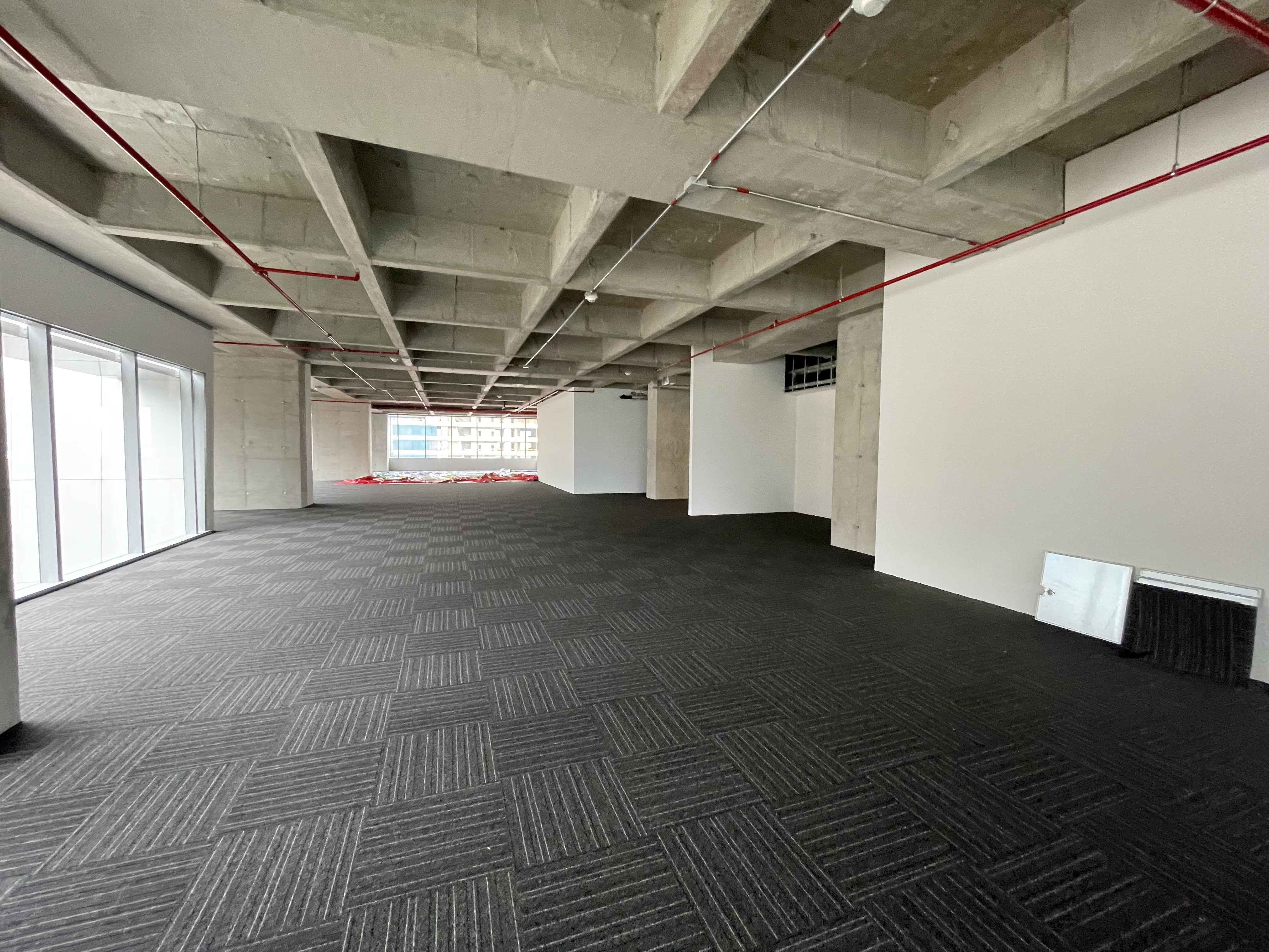 se arrienda oficina en medellin