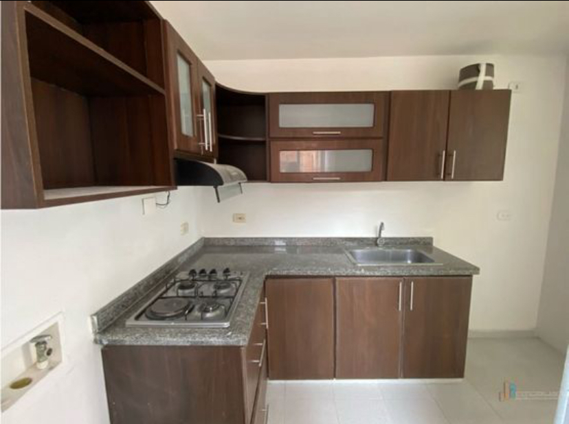 VENDO APARTAMENTO CR CALICANTO