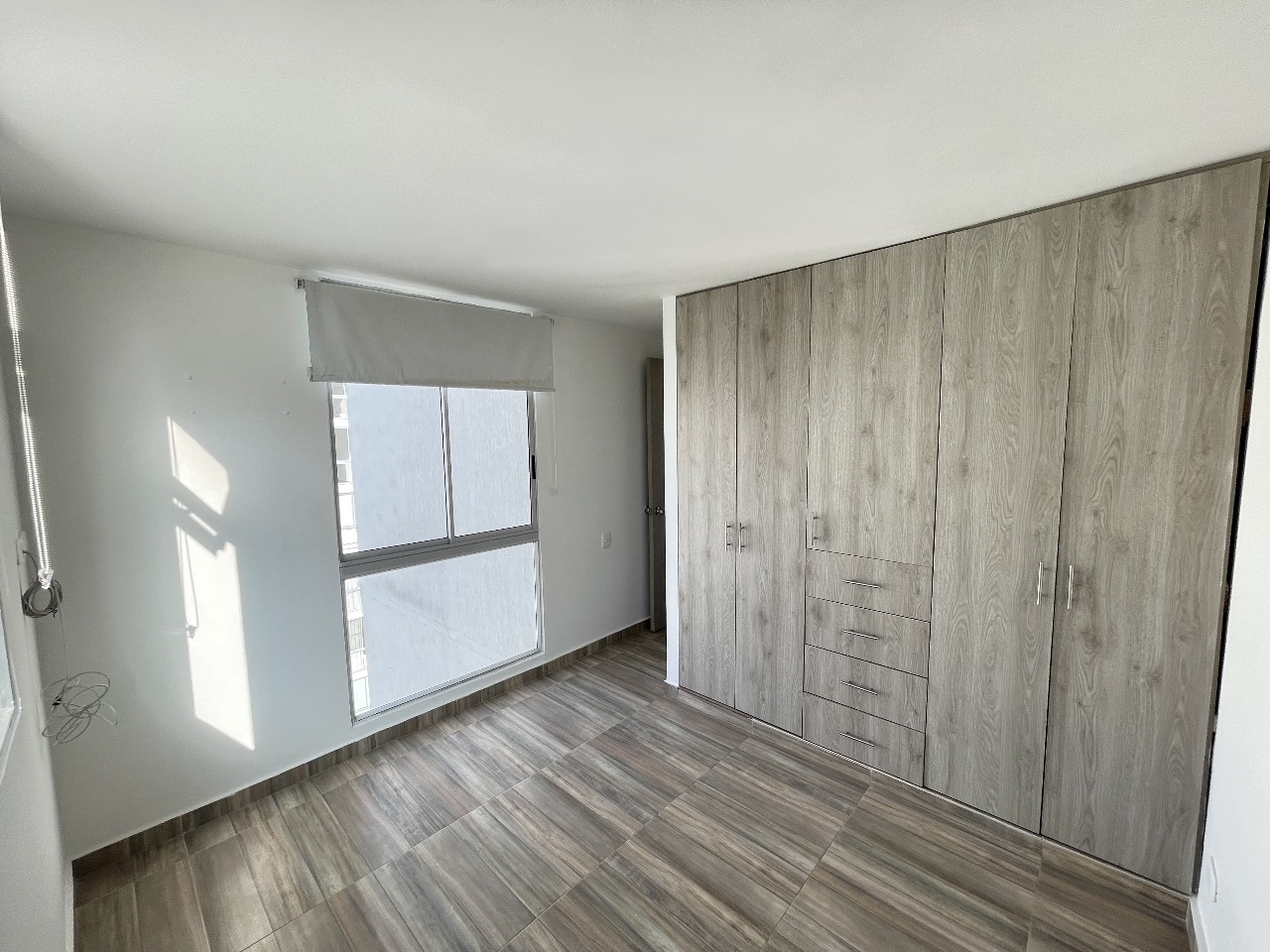 Apartamento en venta en Meléndez, piso 8 con parqueadero y piscina
