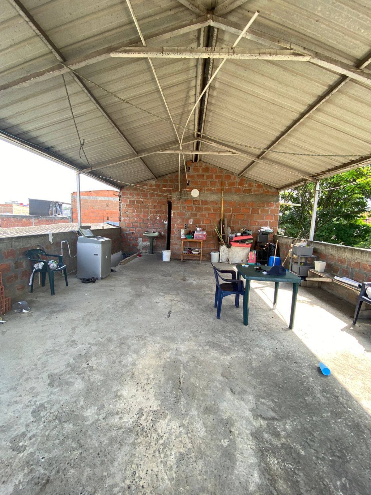 VENDO CASA EN CIUDAD CORDOBA