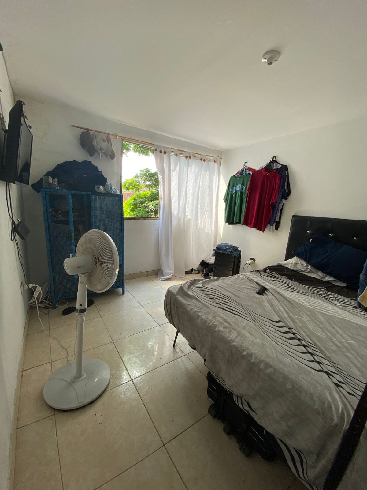 VENDO CASA EN CIUDAD CORDOBA