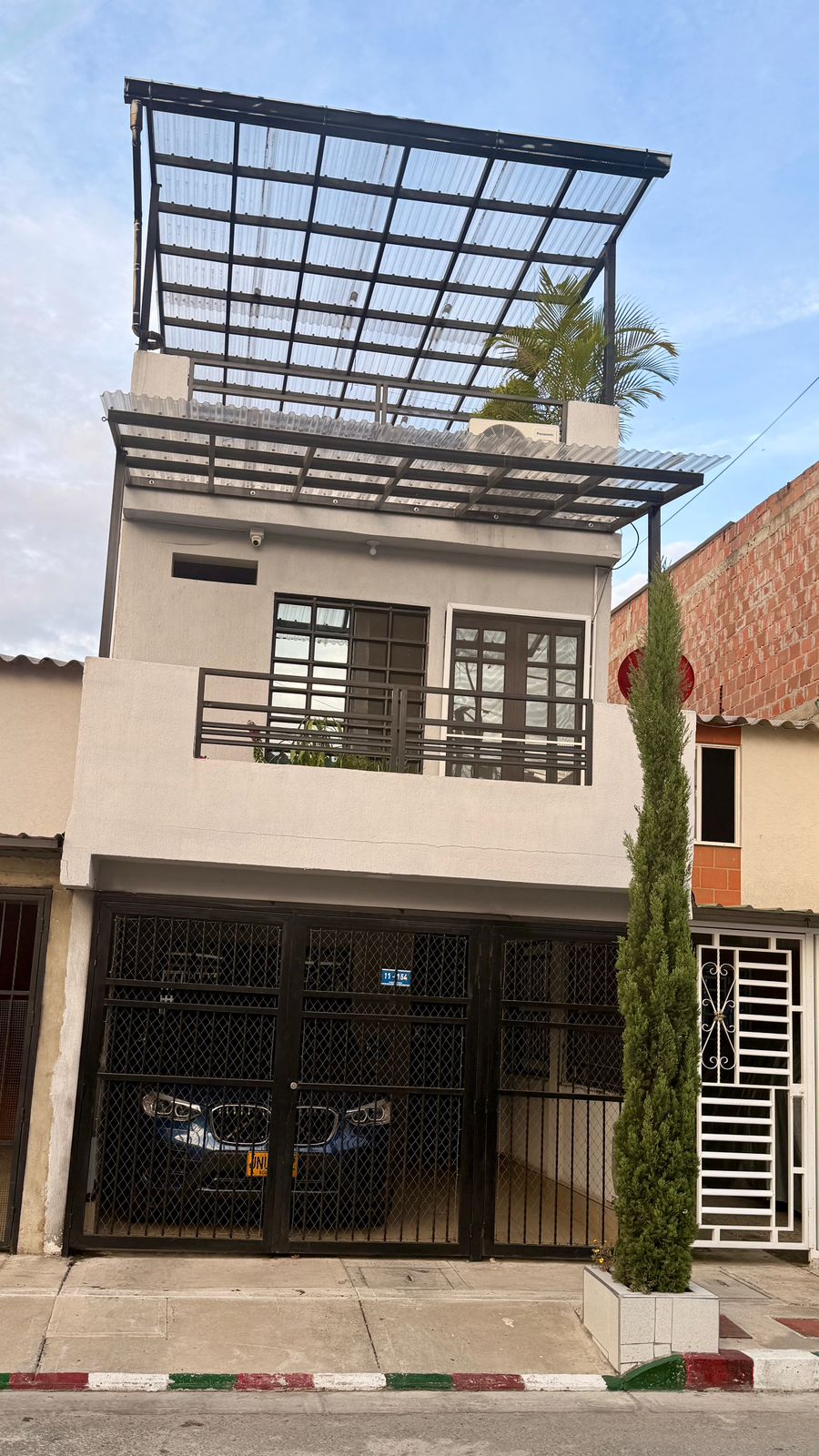 VENDO CASA EN MANZANARES  - CIUDAD DEL VALLE  VIA CANDELARIA