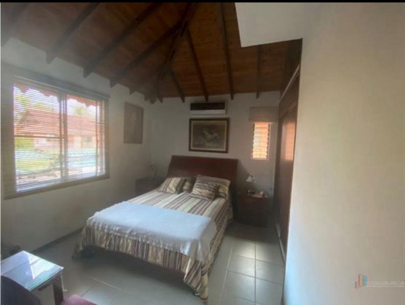 VENDO CASA CR POLO CLUB-PANCE