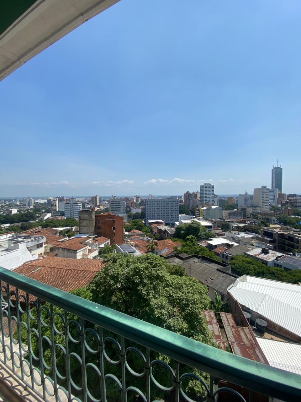 VENDO APARTAMENTO EN EDIFICIO EL NARANJO