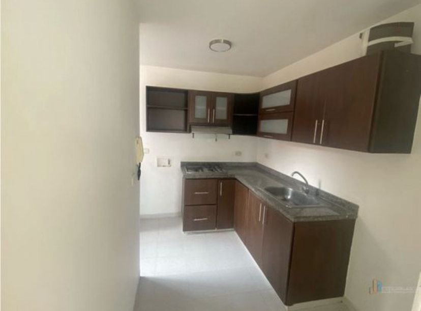 VENDO APARTAMENTO CR CALICANTO