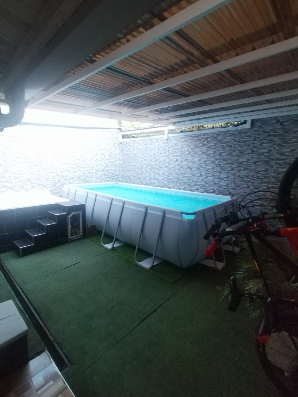 VENDO CASA BARRIO SANTA ANITA -CALI