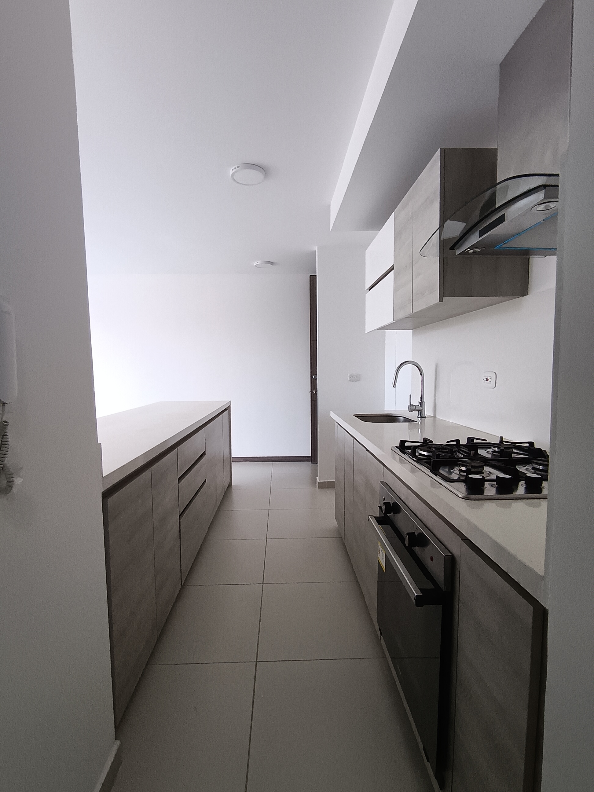 VENDO  APARTAMENTO EN EL CR BAIKAL