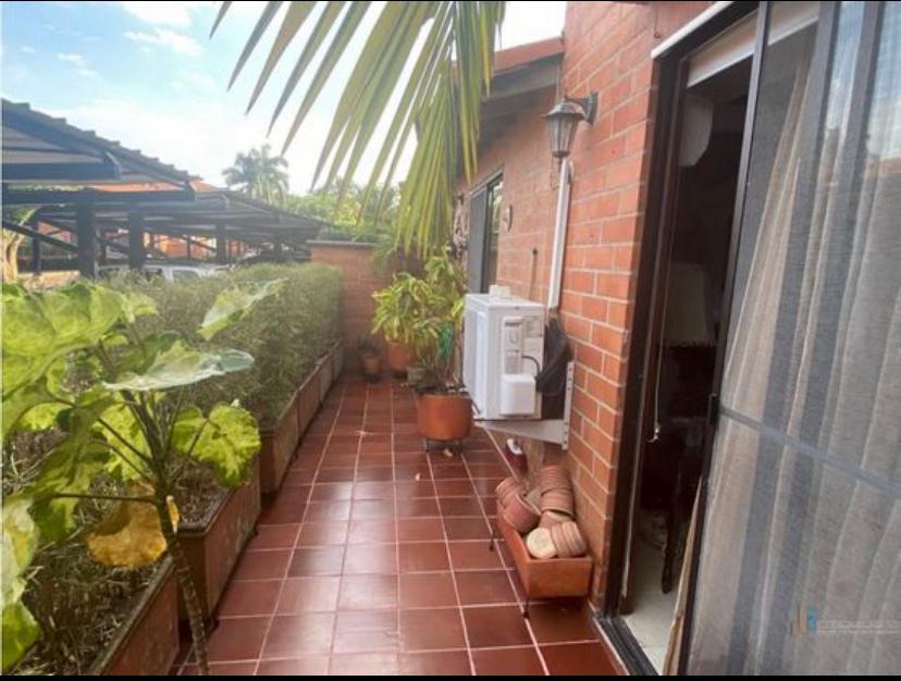 VENDO CASA CR POLO CLUB-PANCE