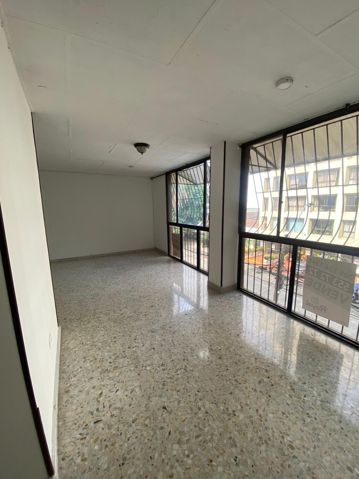 VENDO APARTAMENTO EN EDIFICIO FORTALEZA- VERSALLES