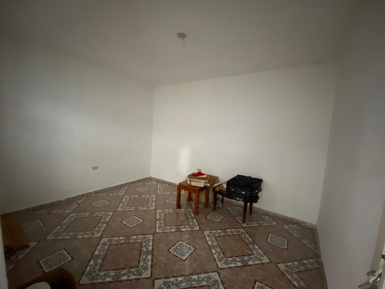 VENDO CASA EN CRISTOBAL COLON