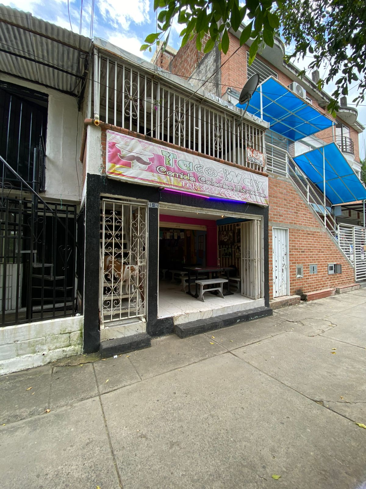 VENDO CASA EN VALLE GRANDE  CON LOCAL