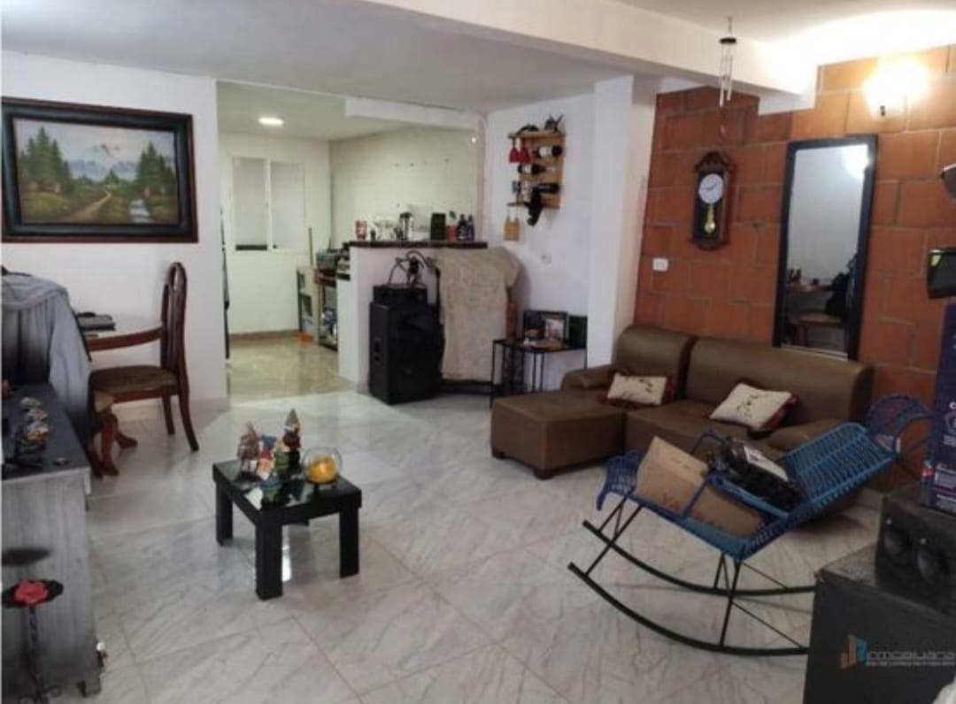 VENDO CASA CIUDADELA DE LAS FLORES -JAMUNDI