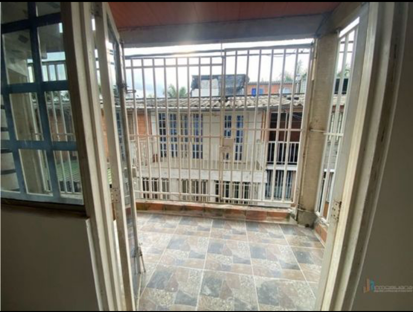 VENDO CASA VALLE GRANDE-CALI