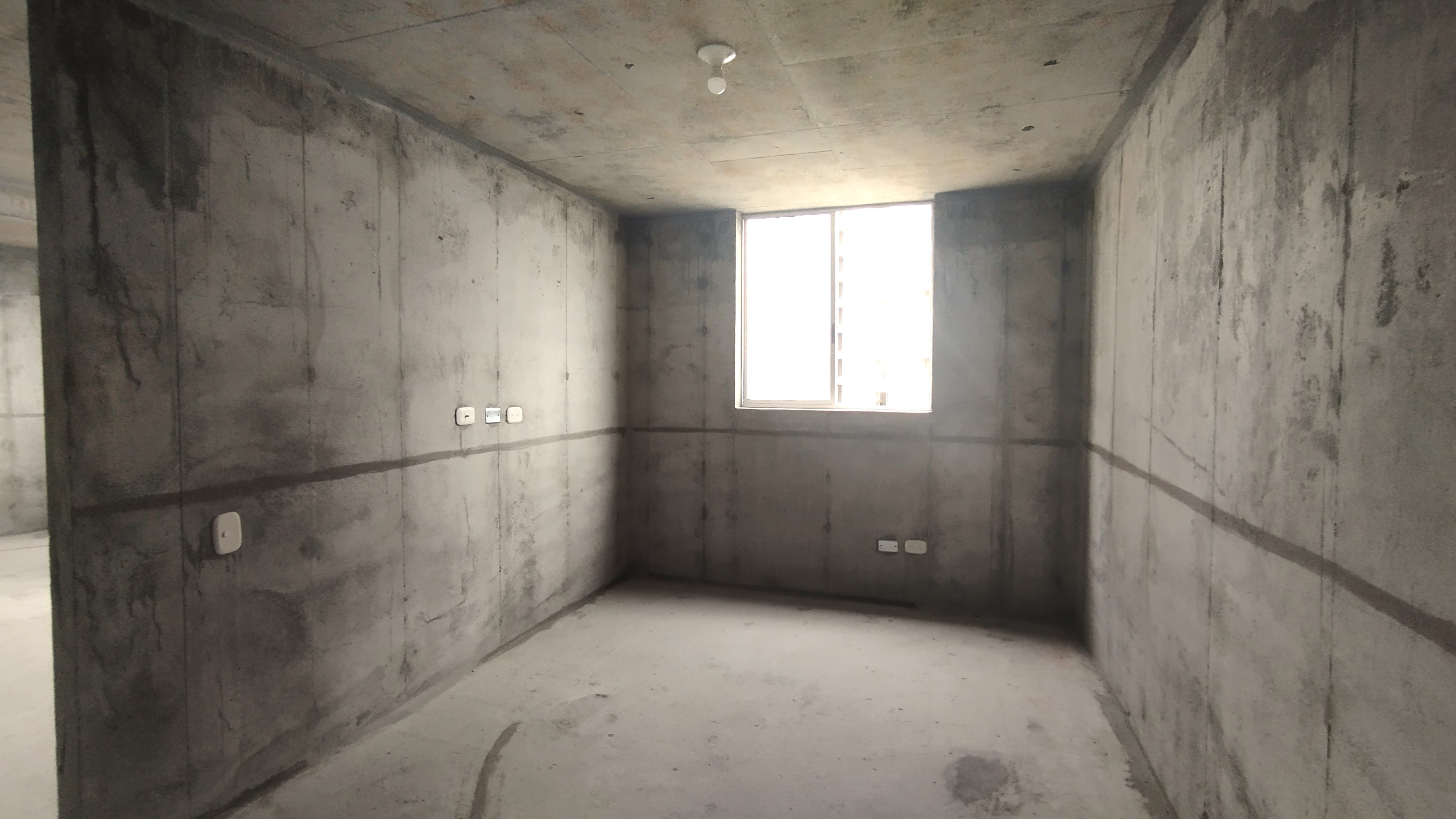 VENDO APARTAMENTO CR MANZANO - JR