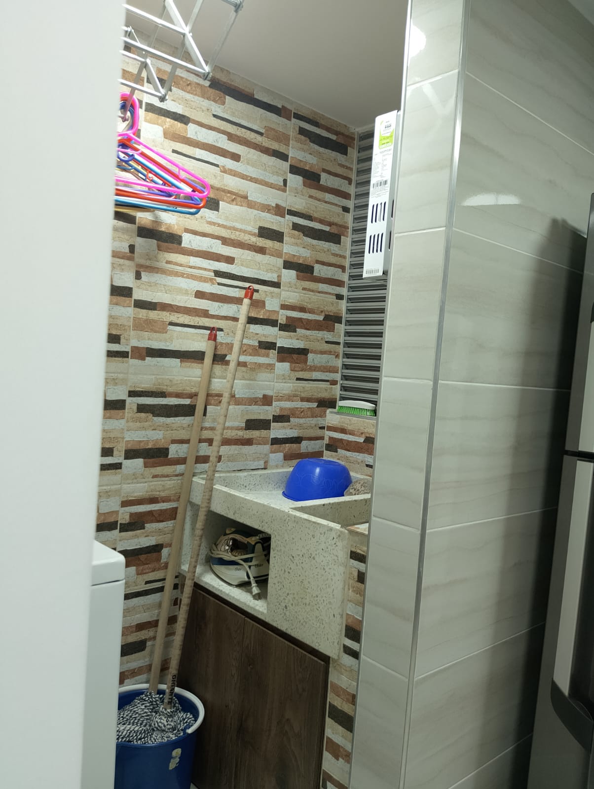 VENDO APARTAMENTO EN CR PASEO DE PANGOLA