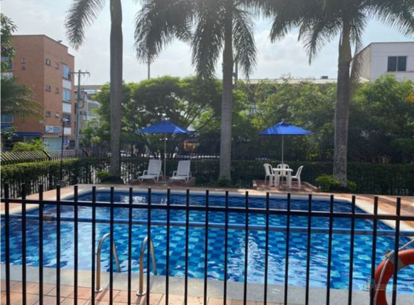 VENDO APARTAMENTO CR CALICANTO