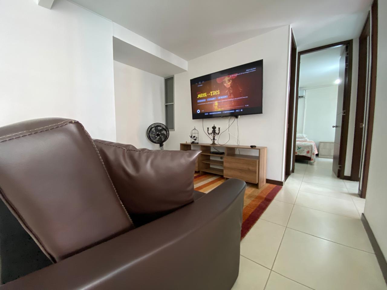 VENDO APARTAMENTO EN CR PARQUES DE LA BOCHA