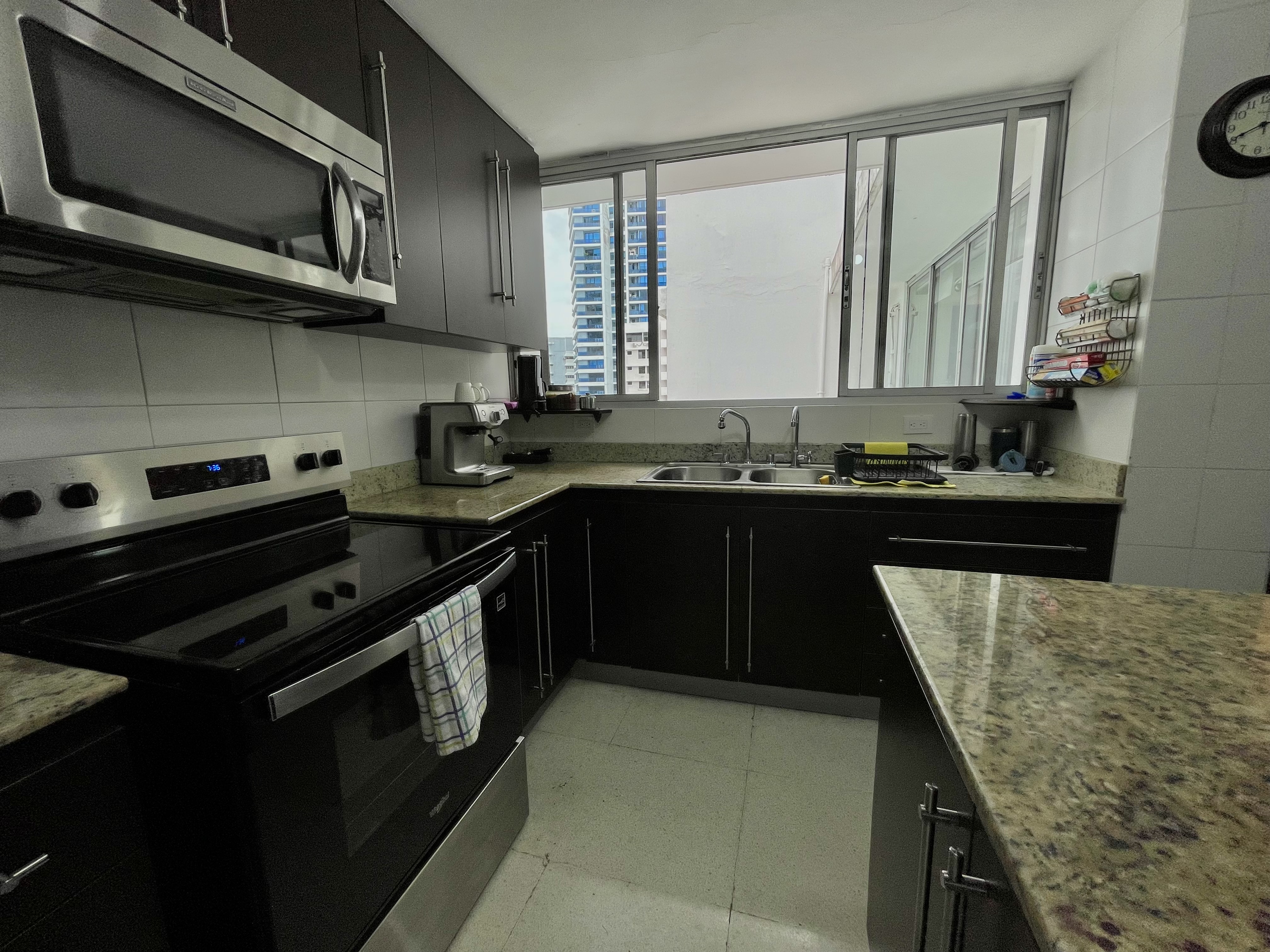 Se Vende apartamento en PH Tarpeya, Pinta Paitilla