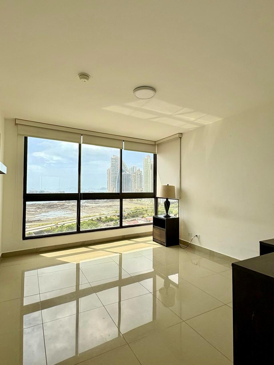 Se Vende apto en San Francisco Bay