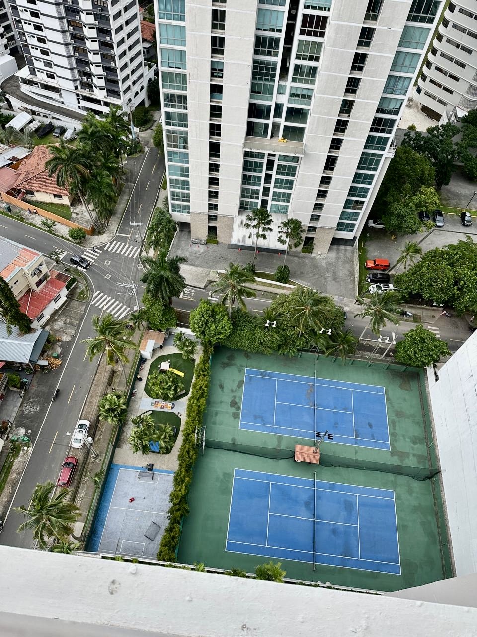 SE ALQUILA EN MARINA DEL REY, COCO DEL MAR