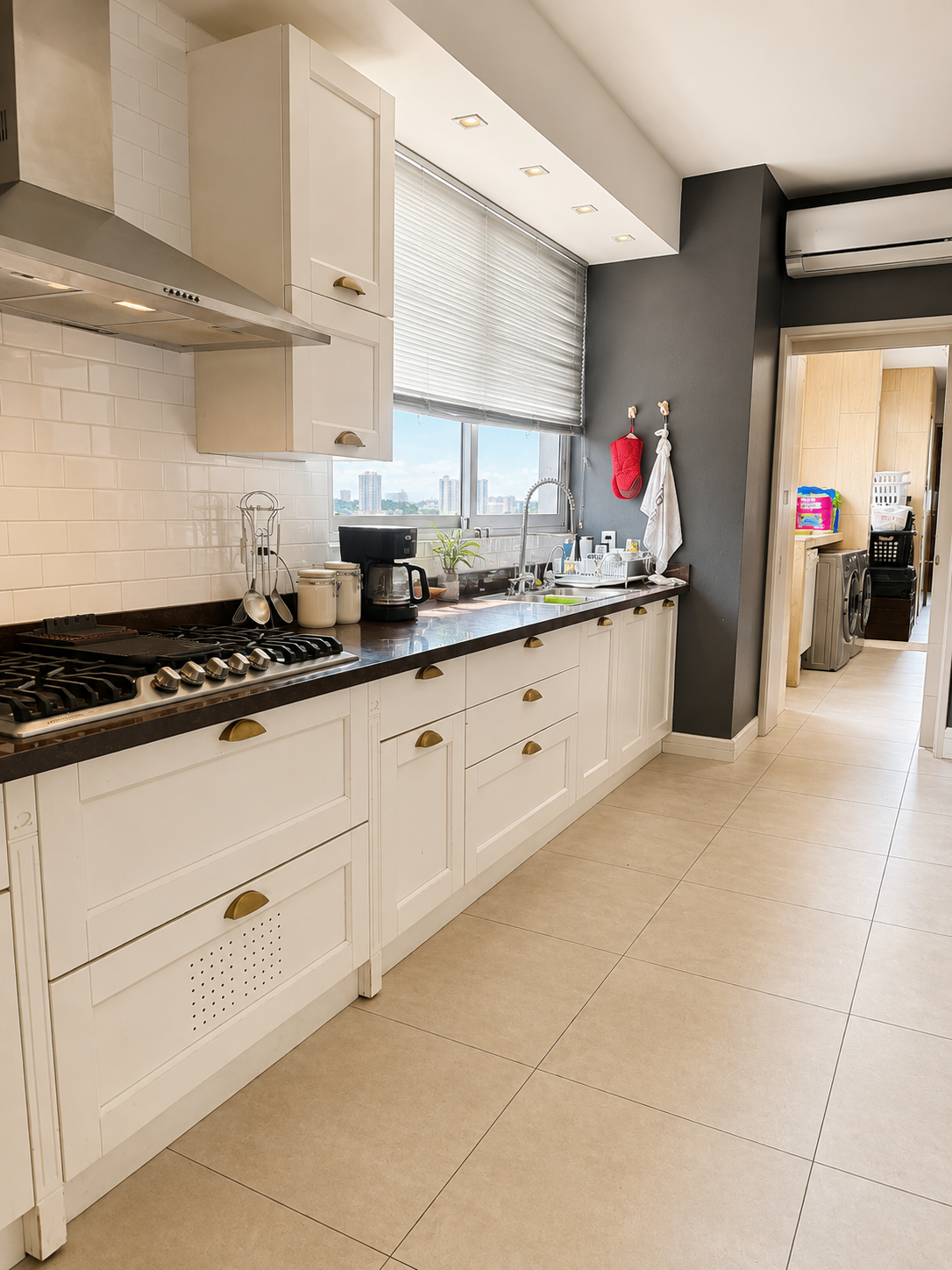 Exclusivo Apartamento en Altos del Golf frente al Parque Omar
