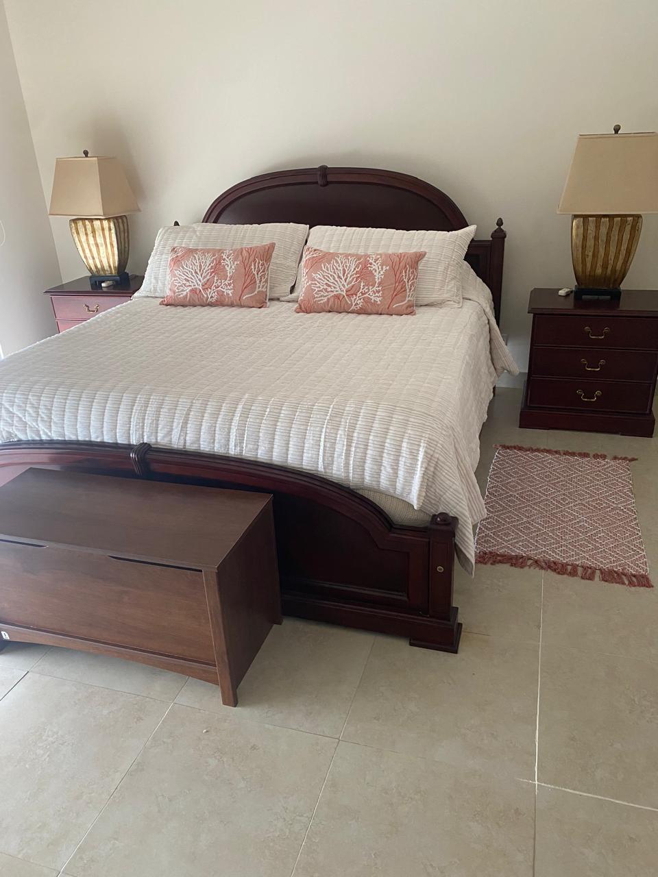 Se Vende en Playa Blanca PH La Ensenada FRENTE AL MAR