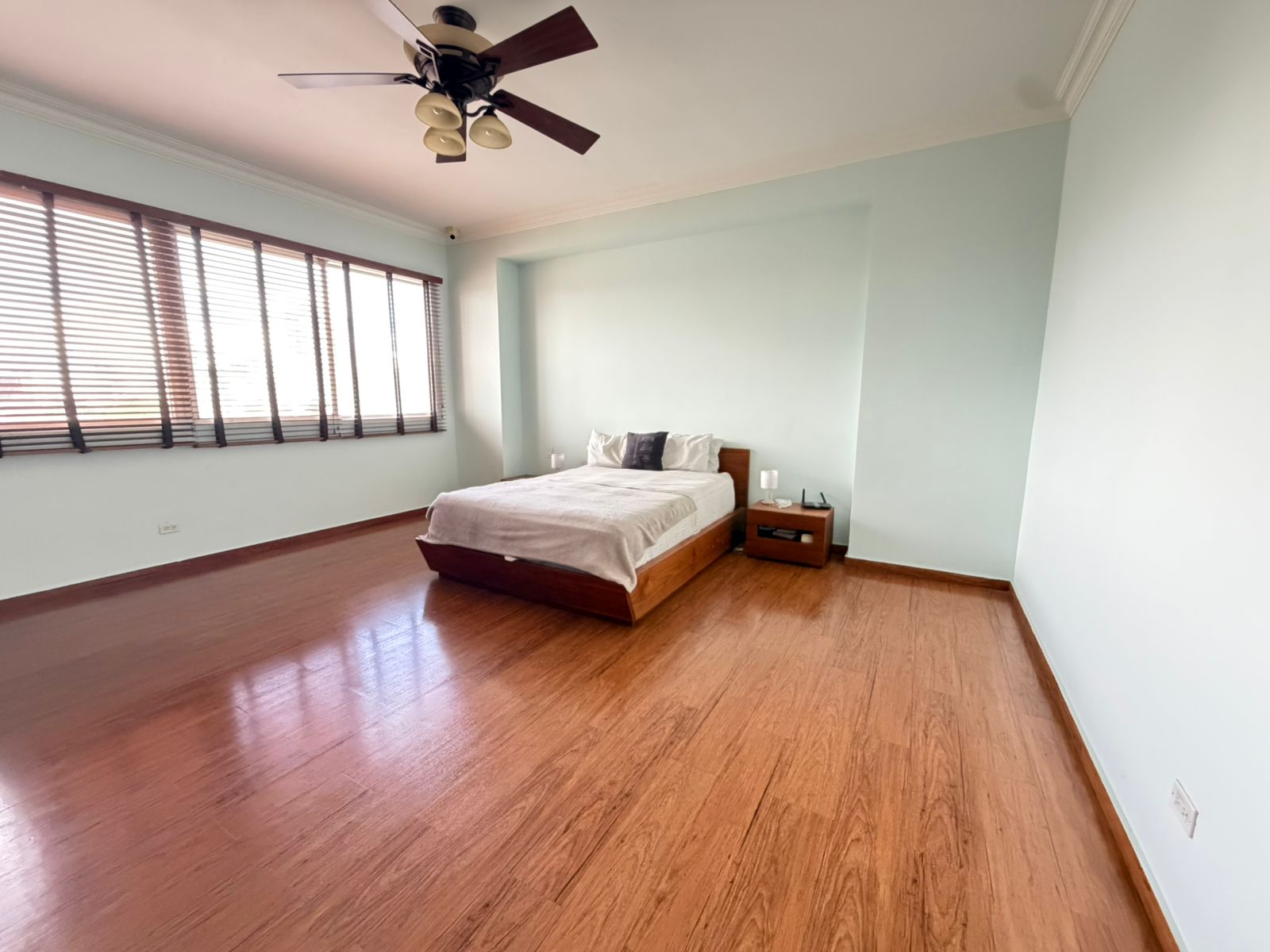 Se Vende apartamento en El Cangrejo, PH Portanova