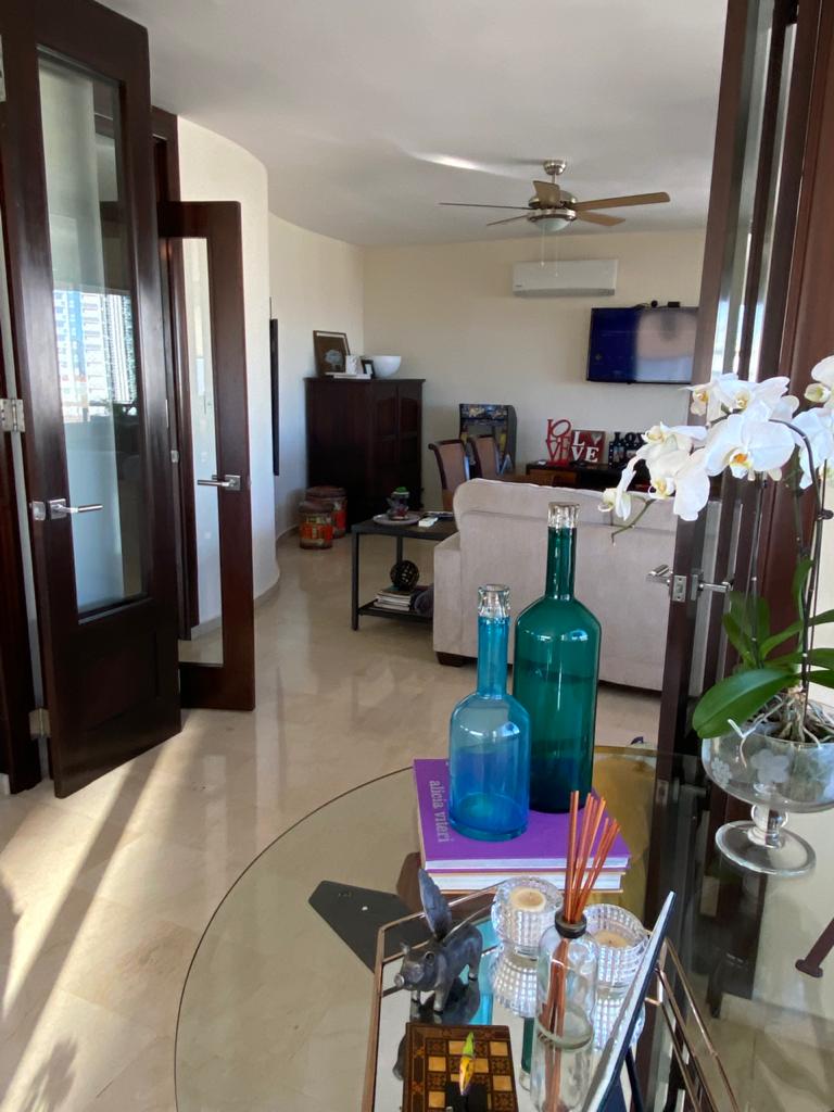 Se Vende apartamento en La Cresta