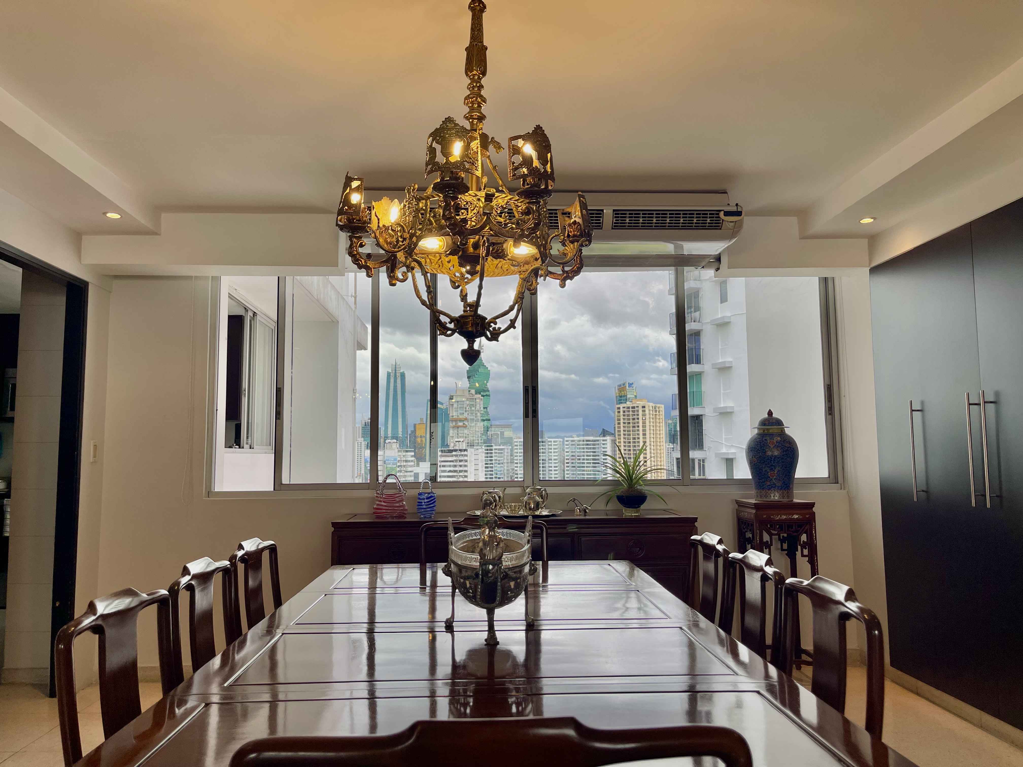Se Vende apartamento en PH Tarpeya, Pinta Paitilla