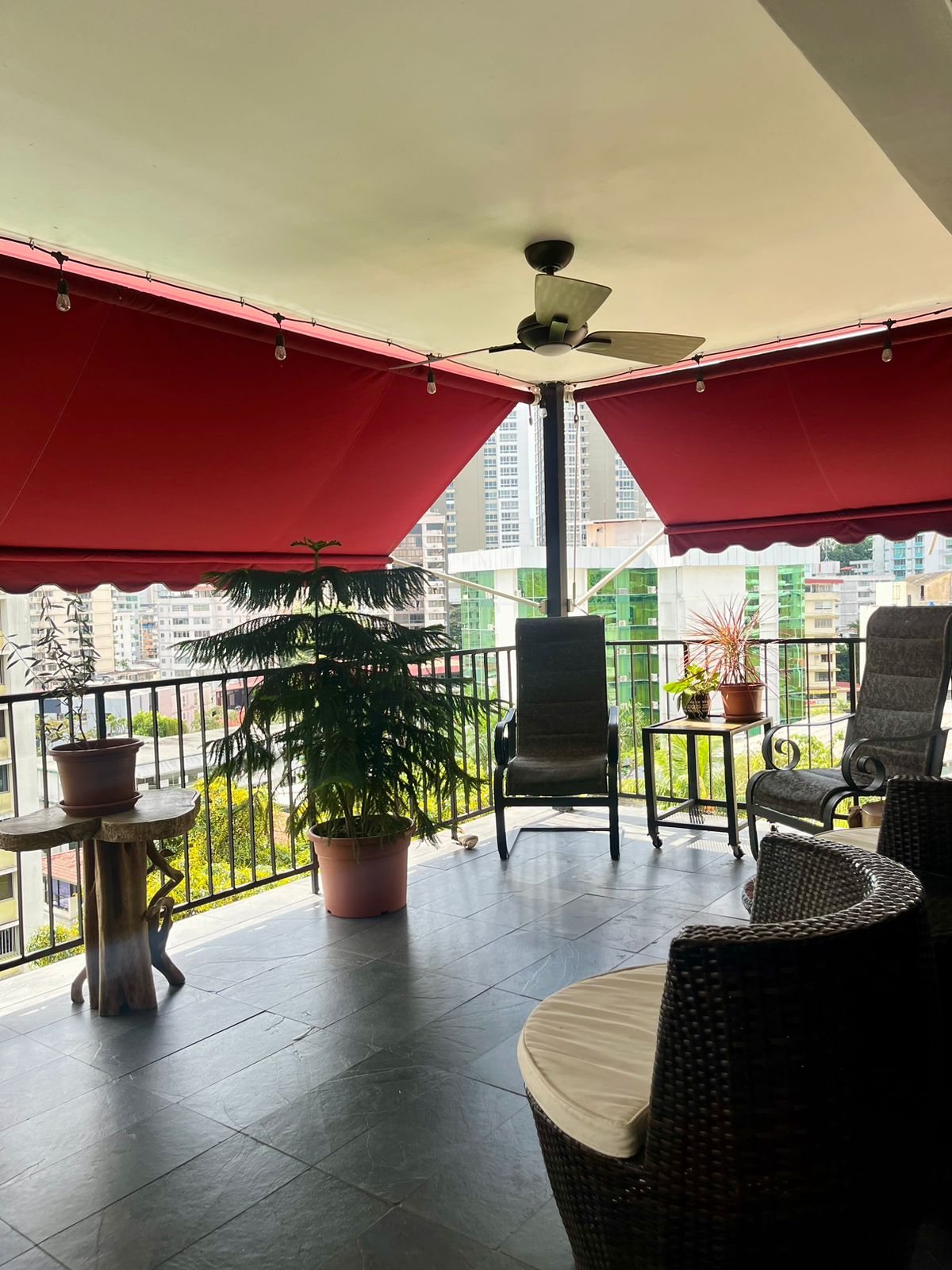 SE VENDE APARTAMENTO EN EL CANGREJO PH TROY