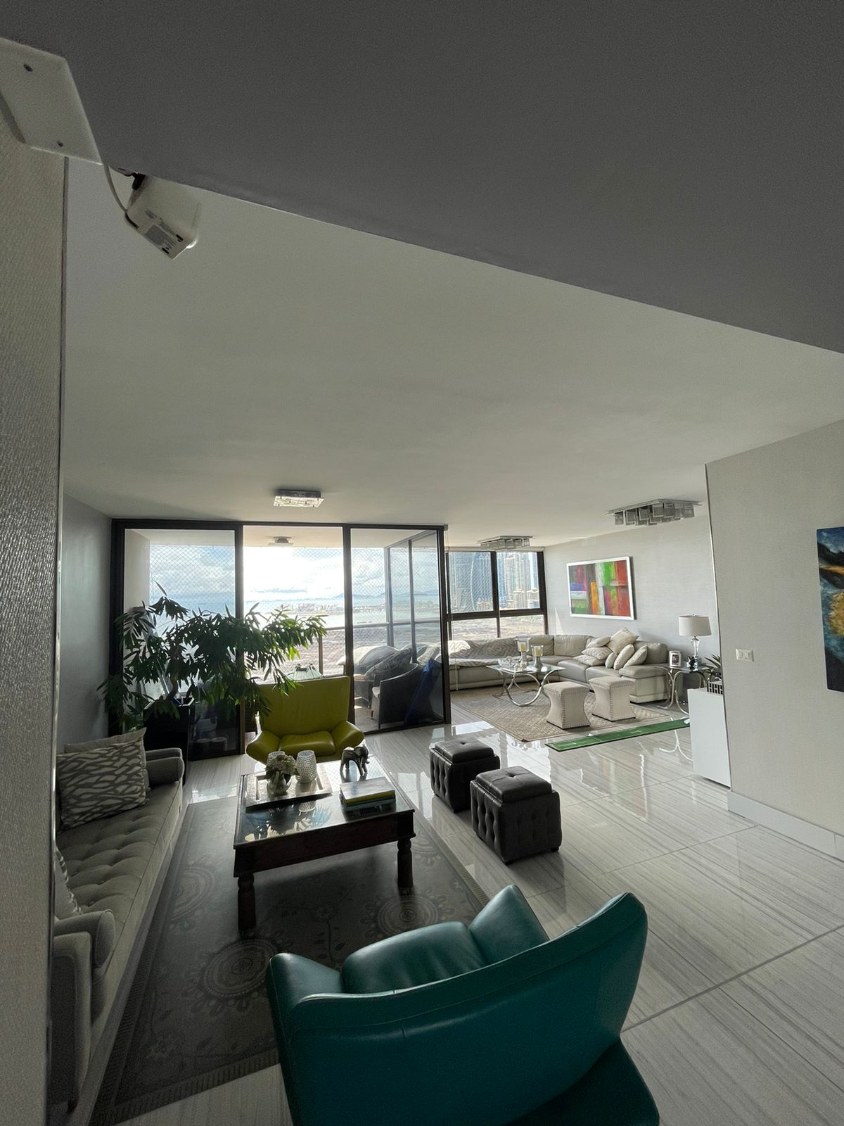 Se vende apto en San Francisco Bay