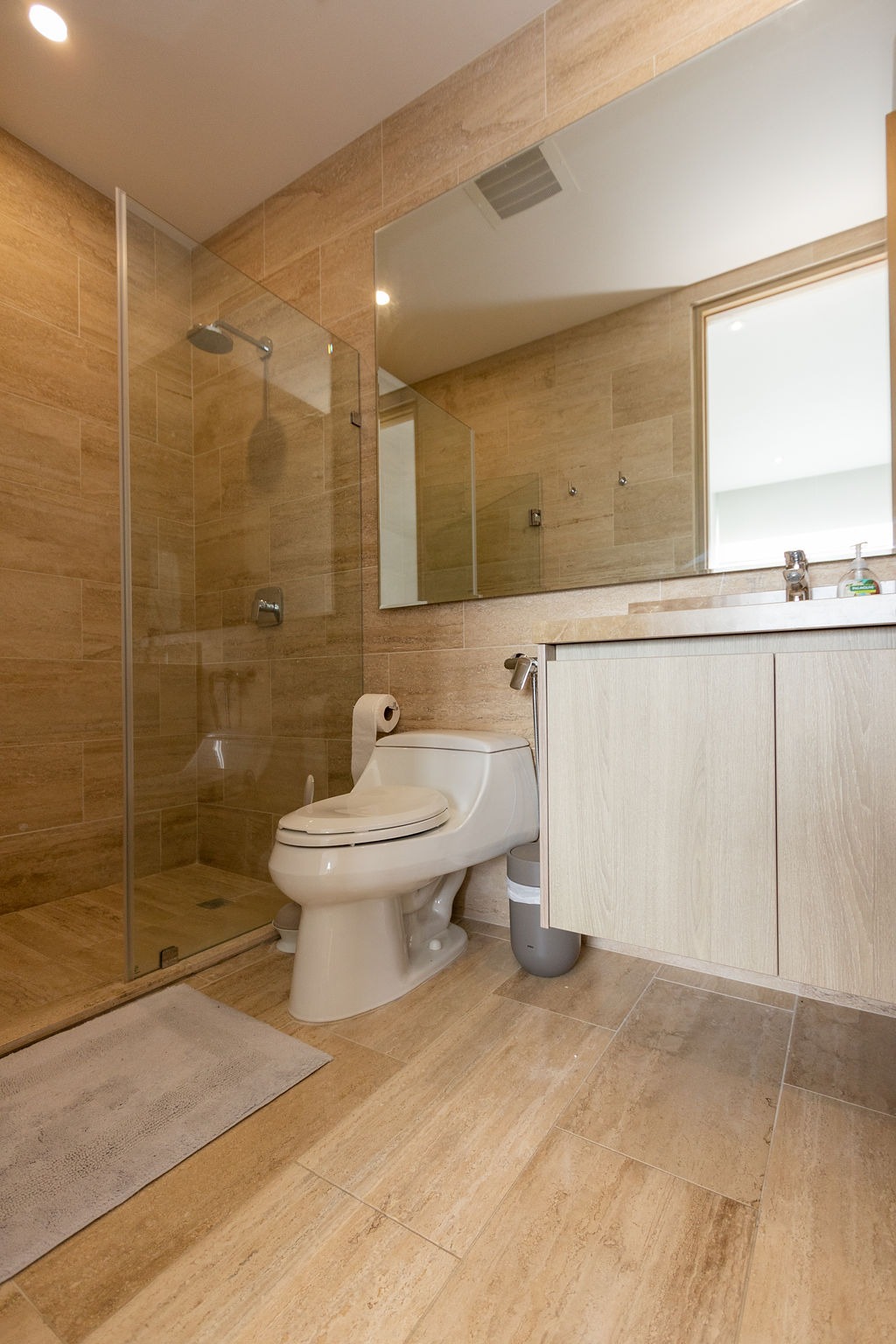 SE VENDE PRIMERA FILA EN COSTA DEL ESTE PH ARIA