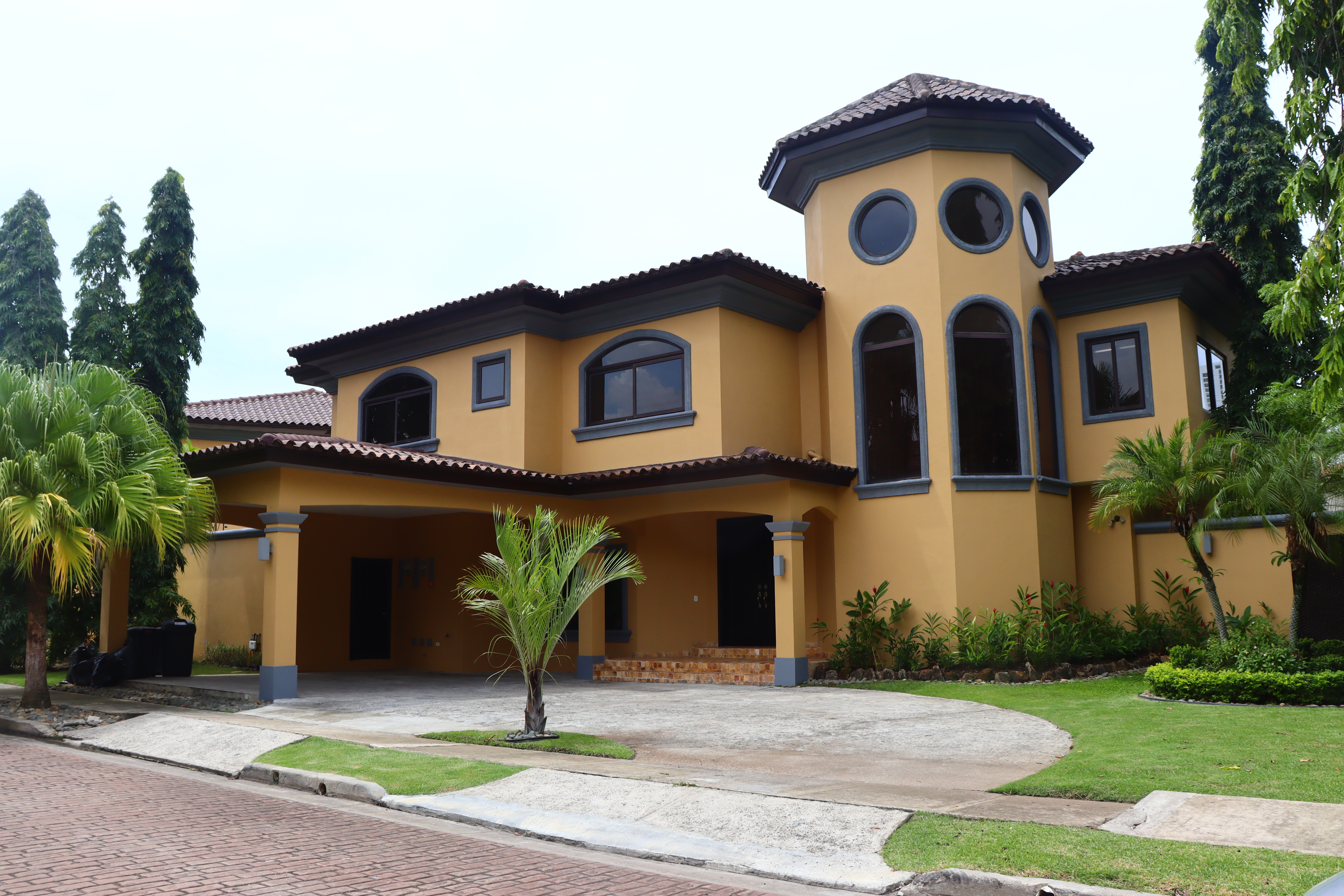 Se Vende Casa en Antigua, Costa del Este