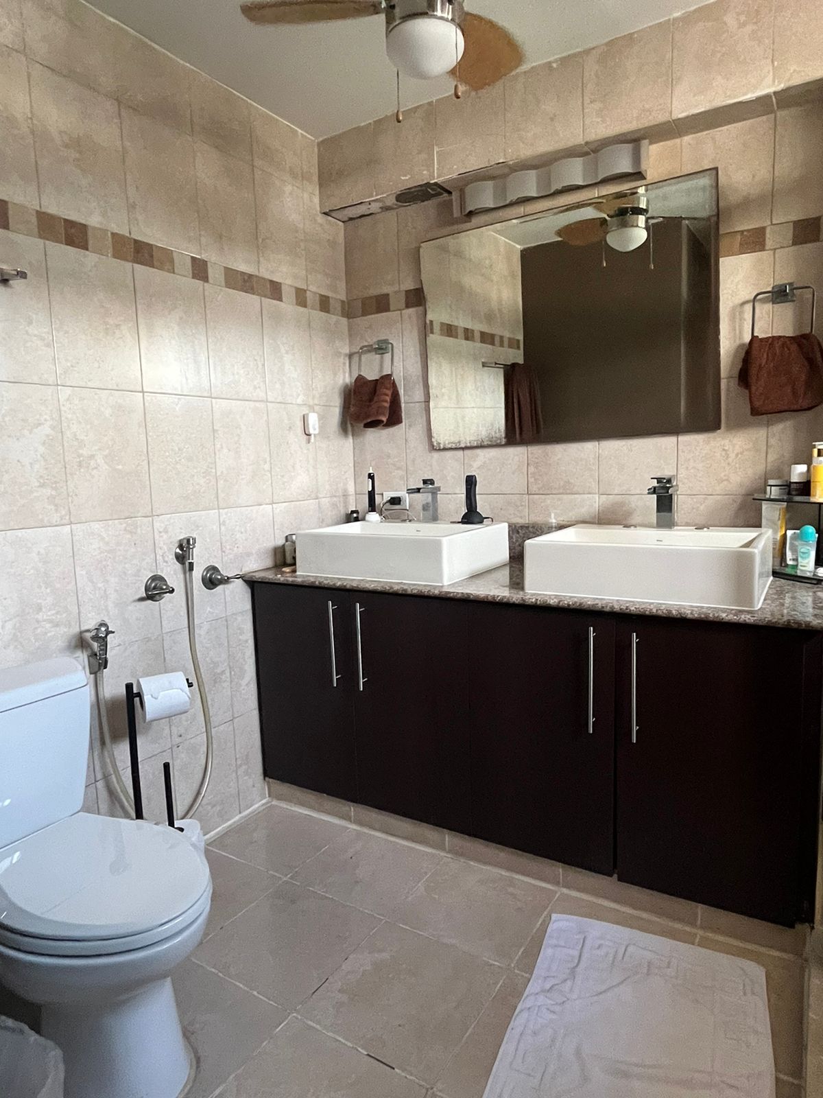 SE VENDE APARTAMENTO EN EL CANGREJO PH TROY