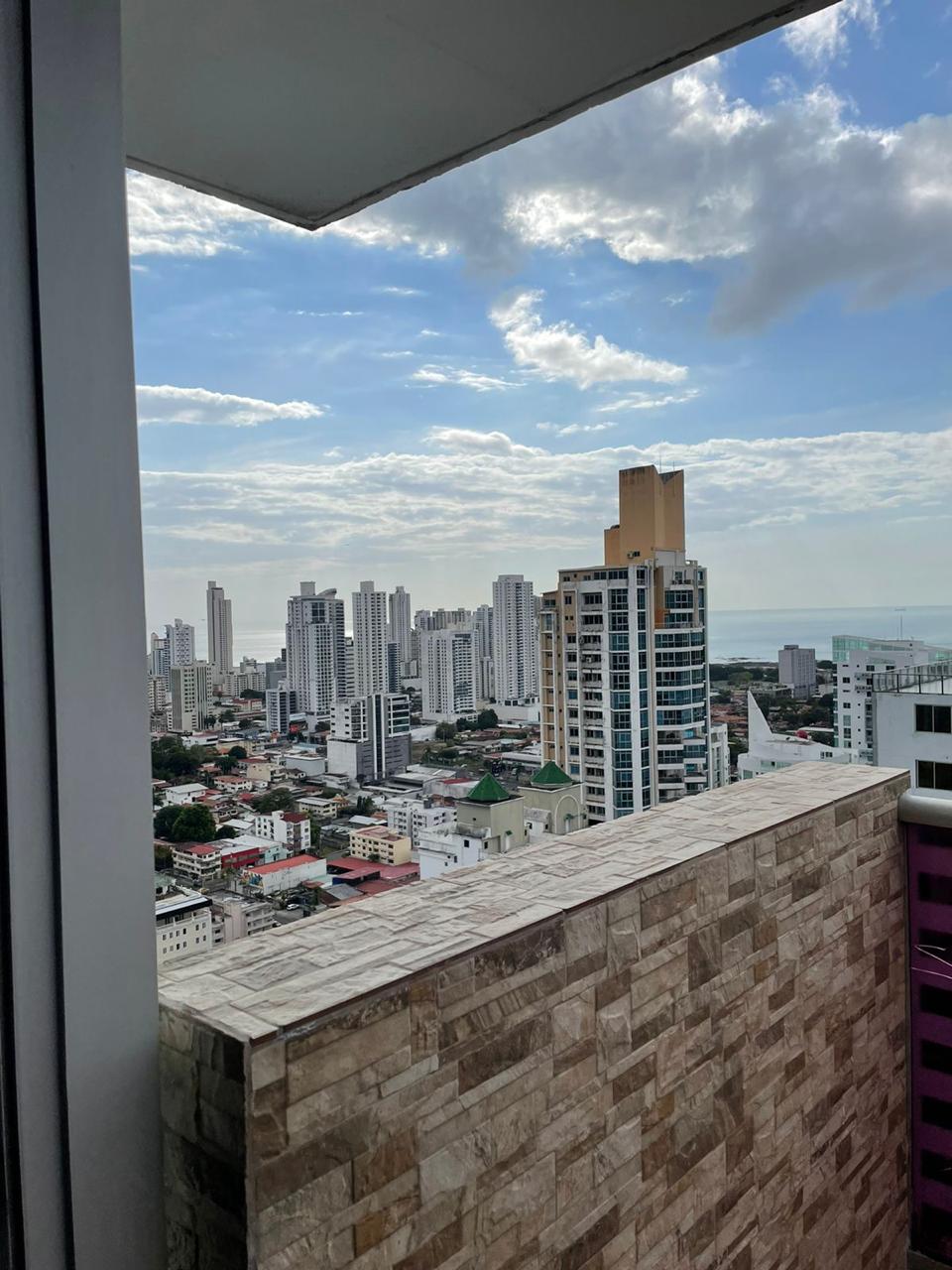 Se Vende en PH Window Tower, San Francisco