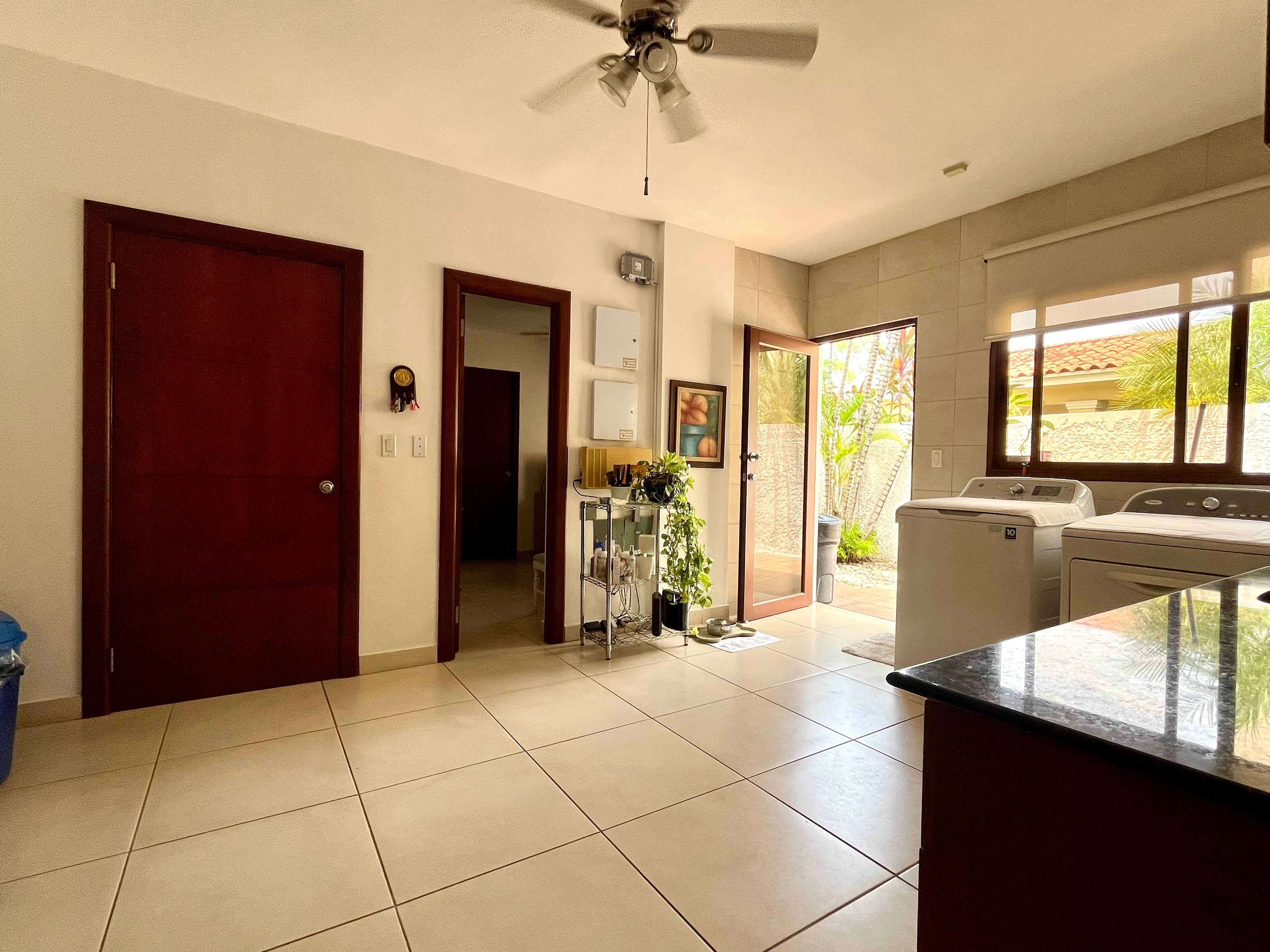 Se Vende casa en Costa del Este, Balmoral