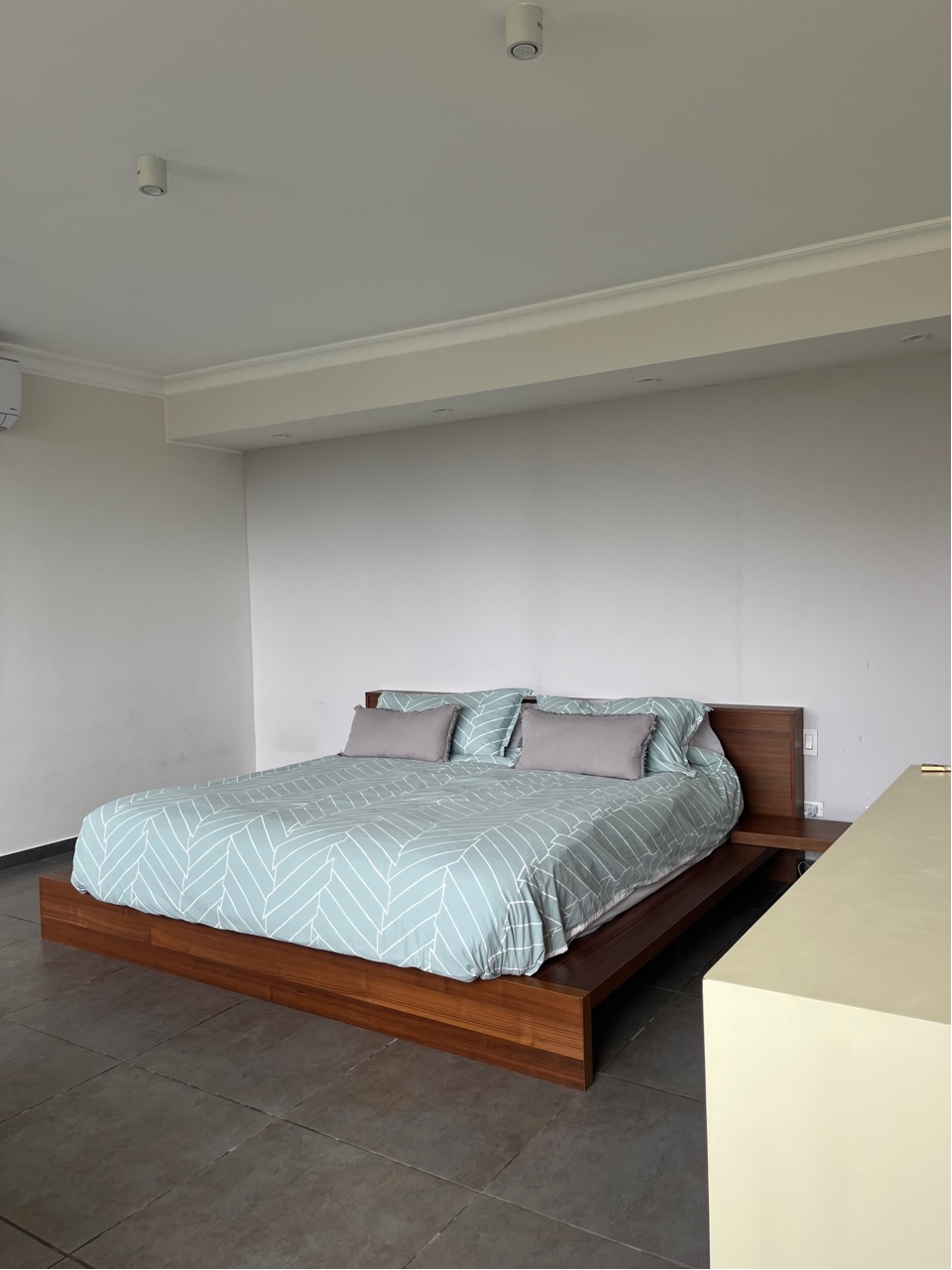 SE VENDE LOFT EN PH PORTANOVA EL CANGREJO