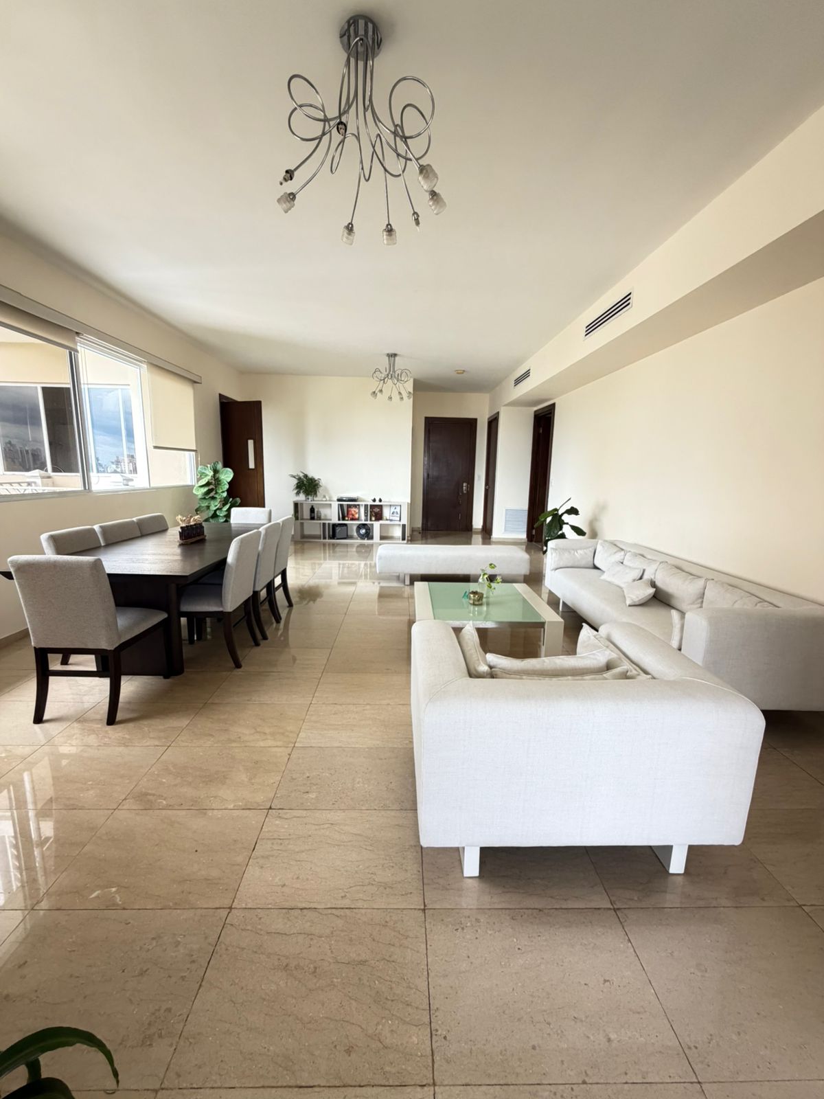 Se Vende apartamento en El Cangrejo, PH Portanova