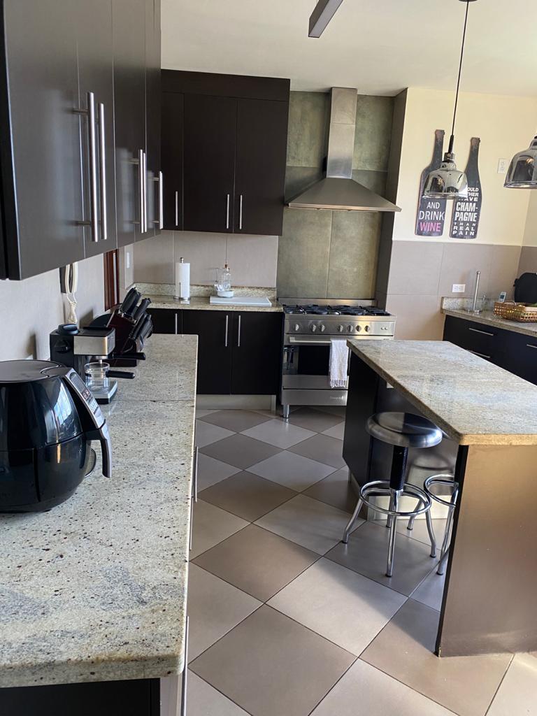 Se Vende apartamento en La Cresta