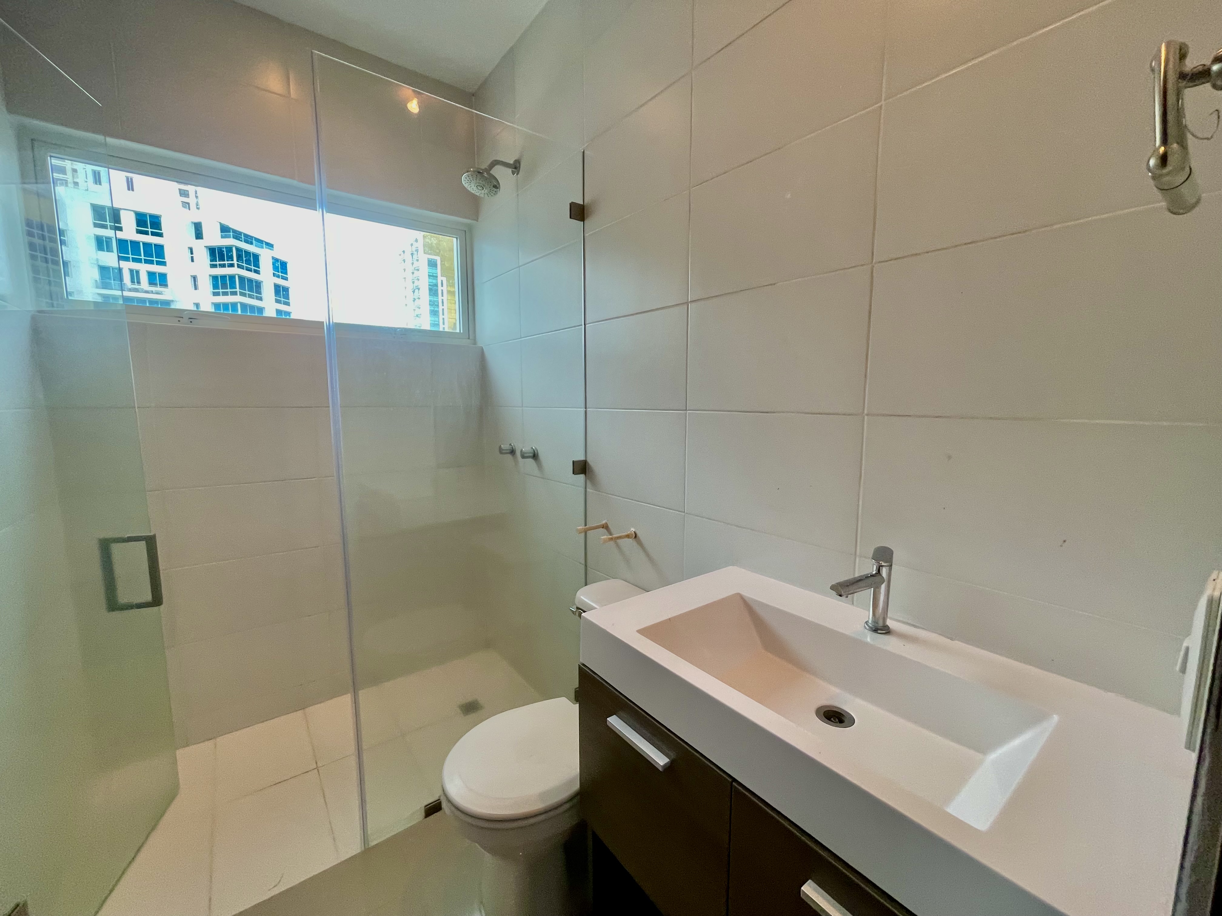 Se Vende apto en PH Marea, Costa del Este