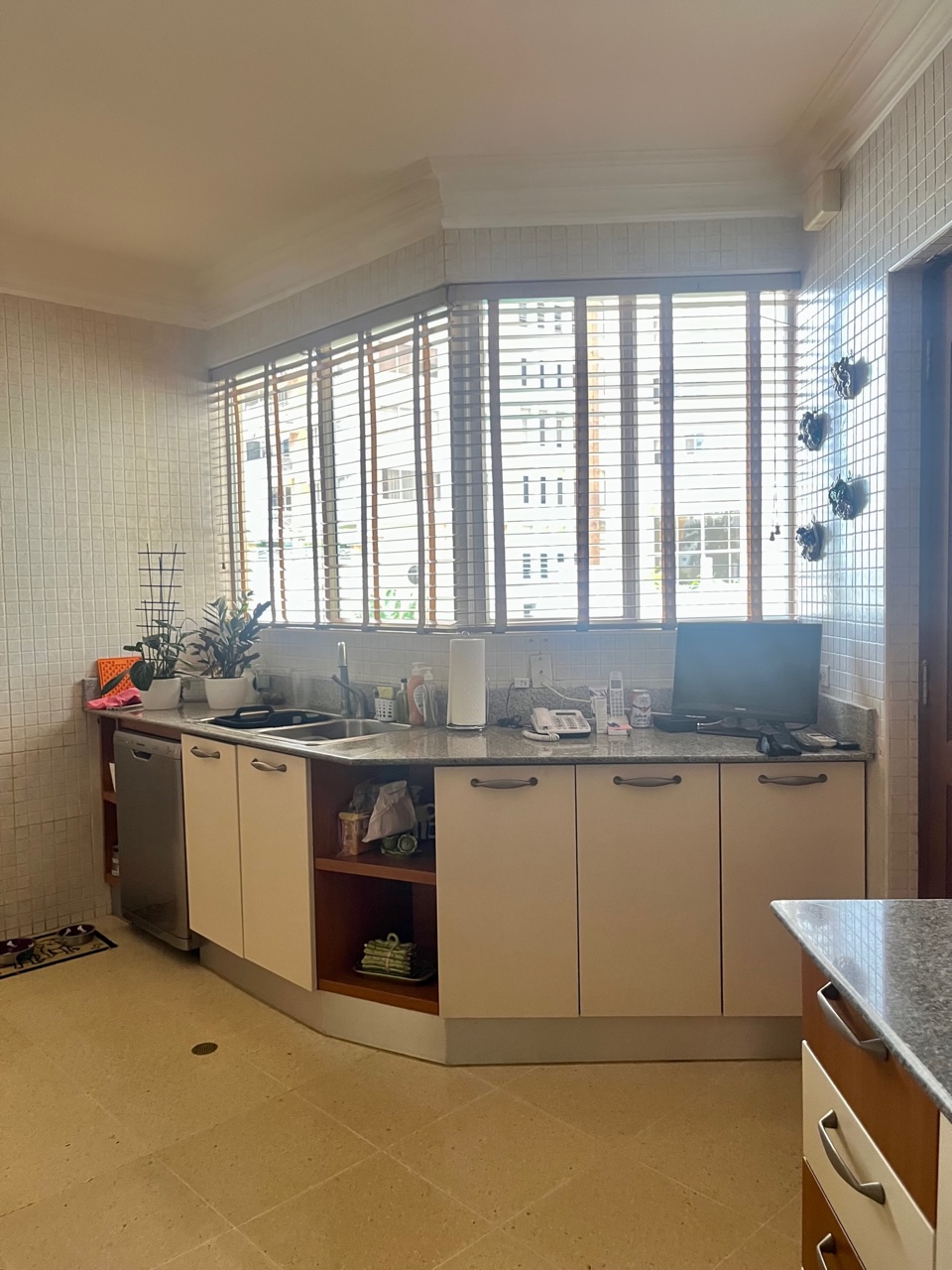 Se Vende apartamento en PH Vistanova, El Cangrejo