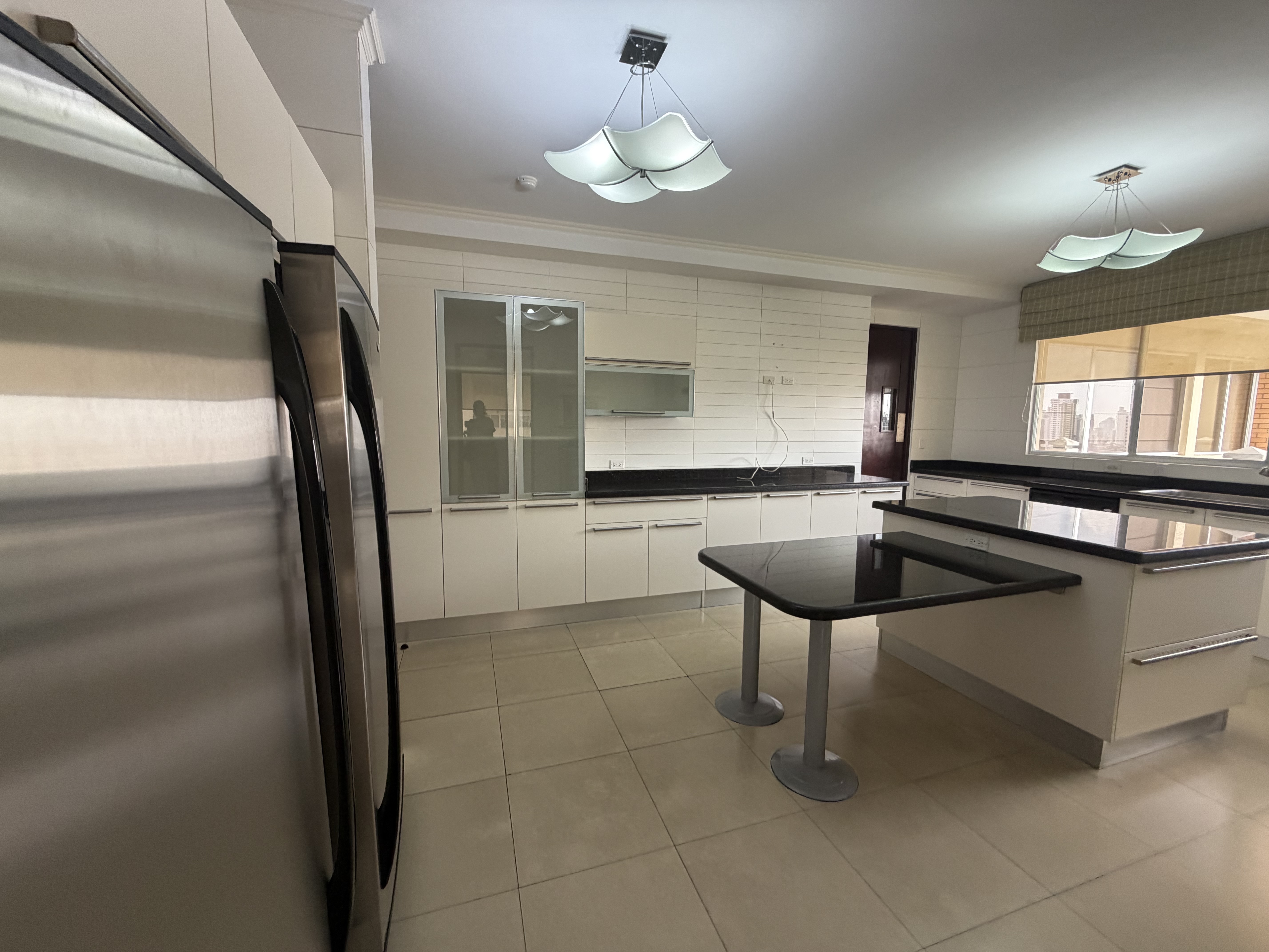 Se Vende apartamento en El Cangrejo, PH Portanova