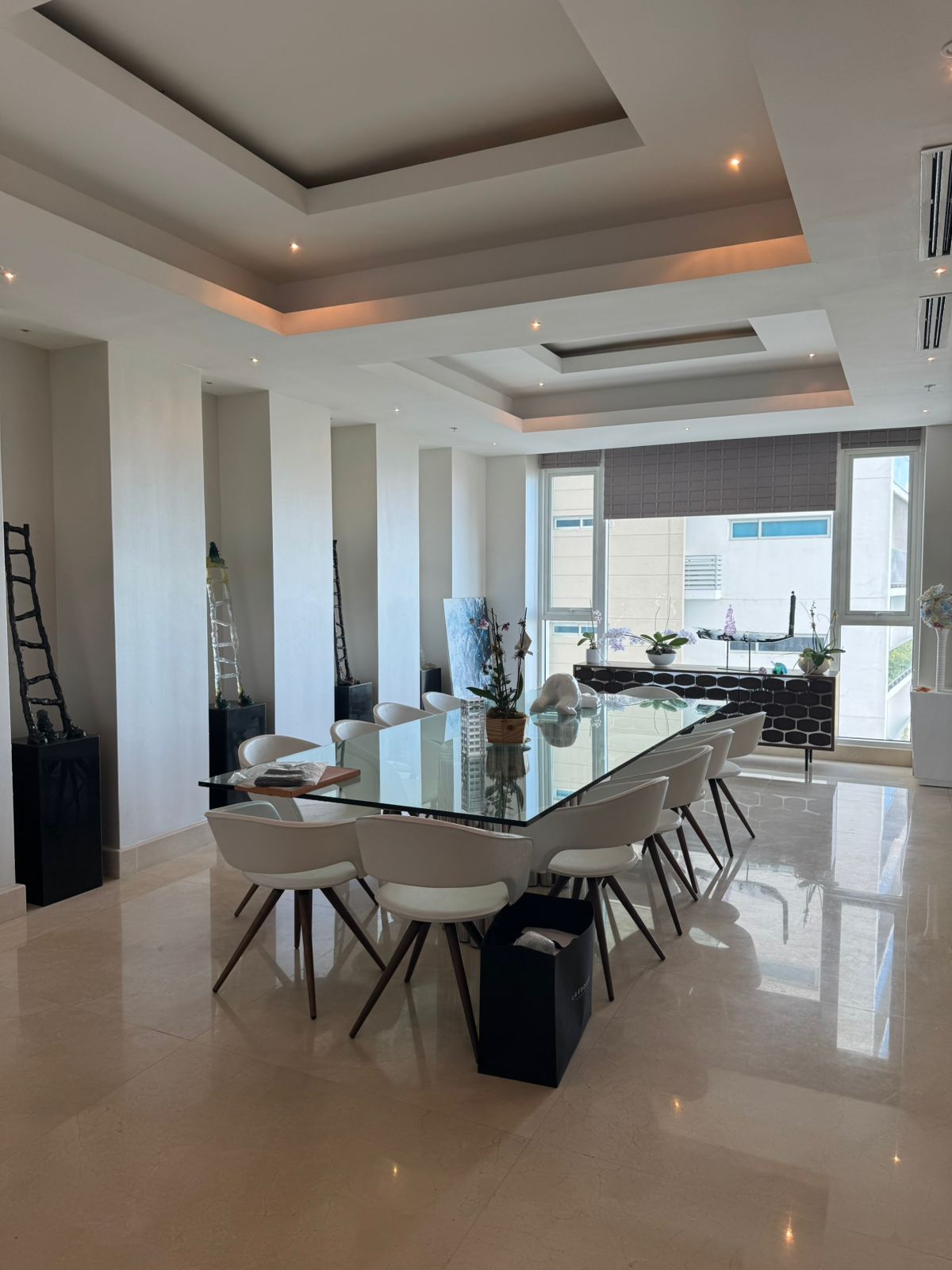 Se Vende apto en PH Marea, Costa del Este