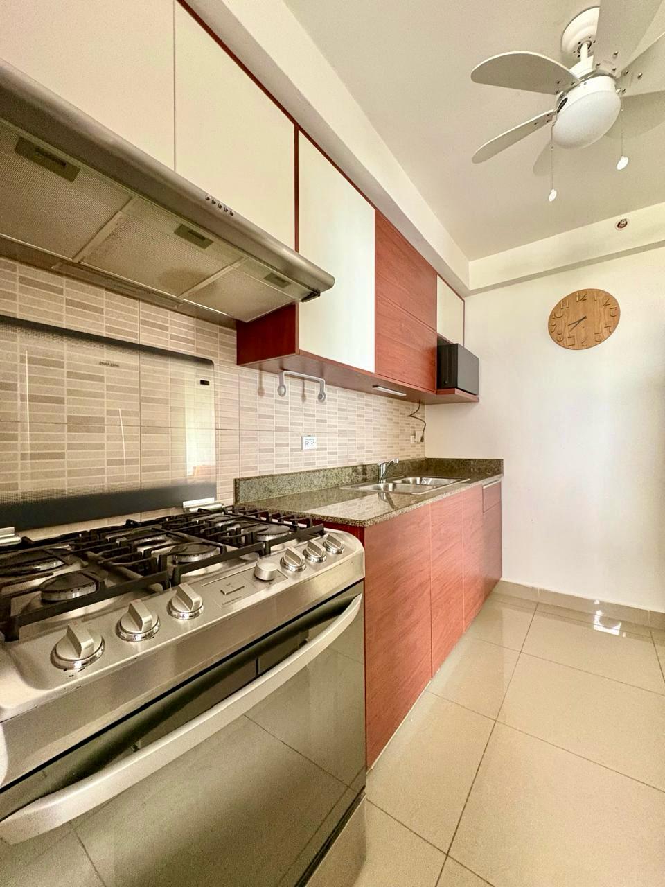 Se Vende apto en San Francisco Bay