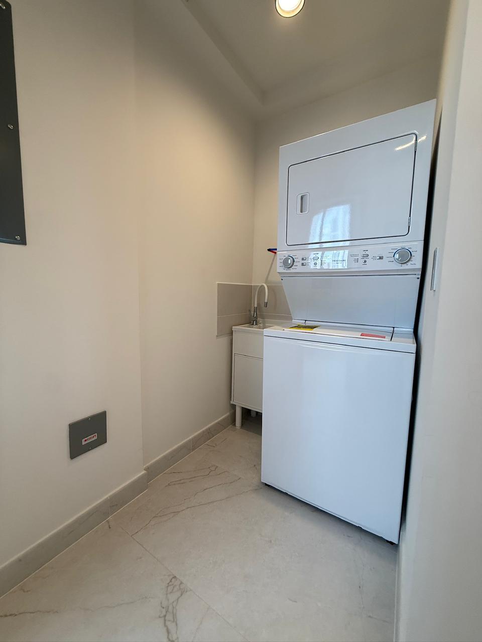 Se Vende apartamento a estrenar en Coco del Mar (entrega en Diciembre)