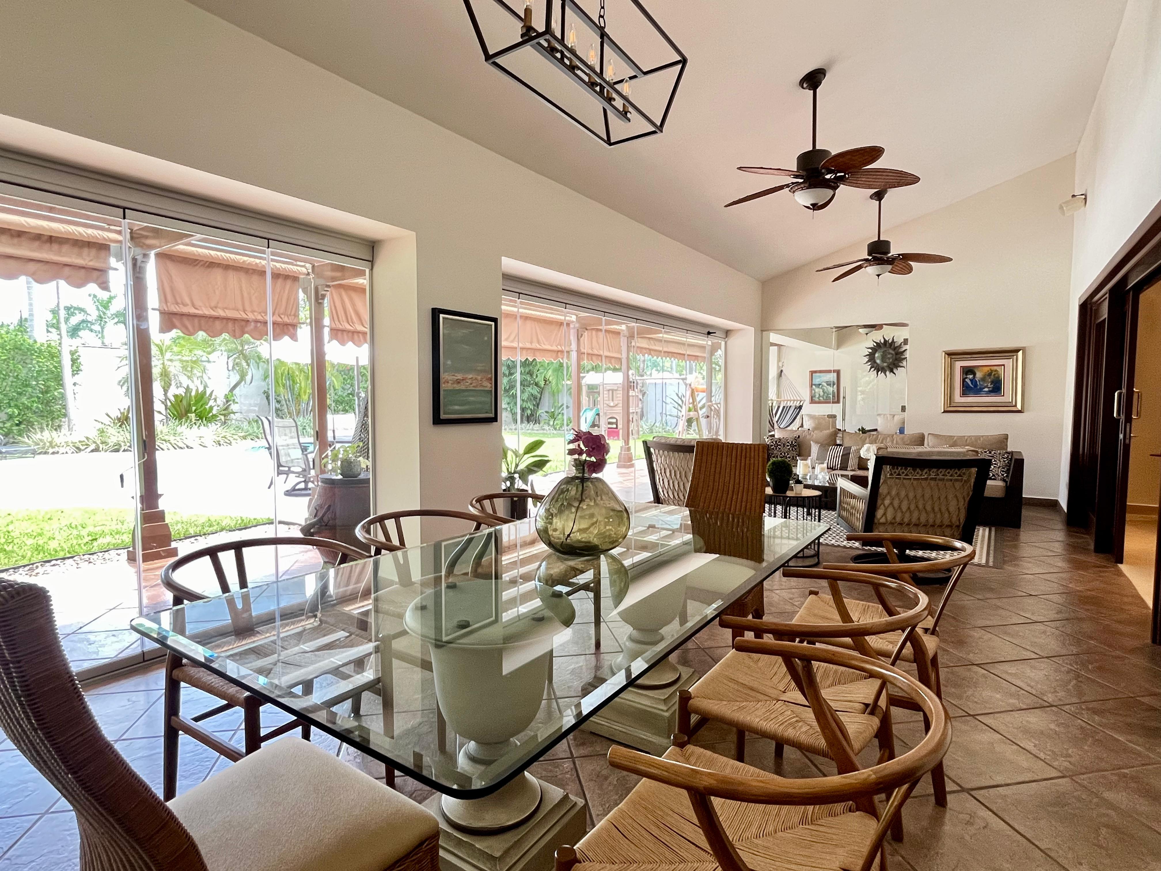 Se Vende casa en Costa del Este, Balmoral