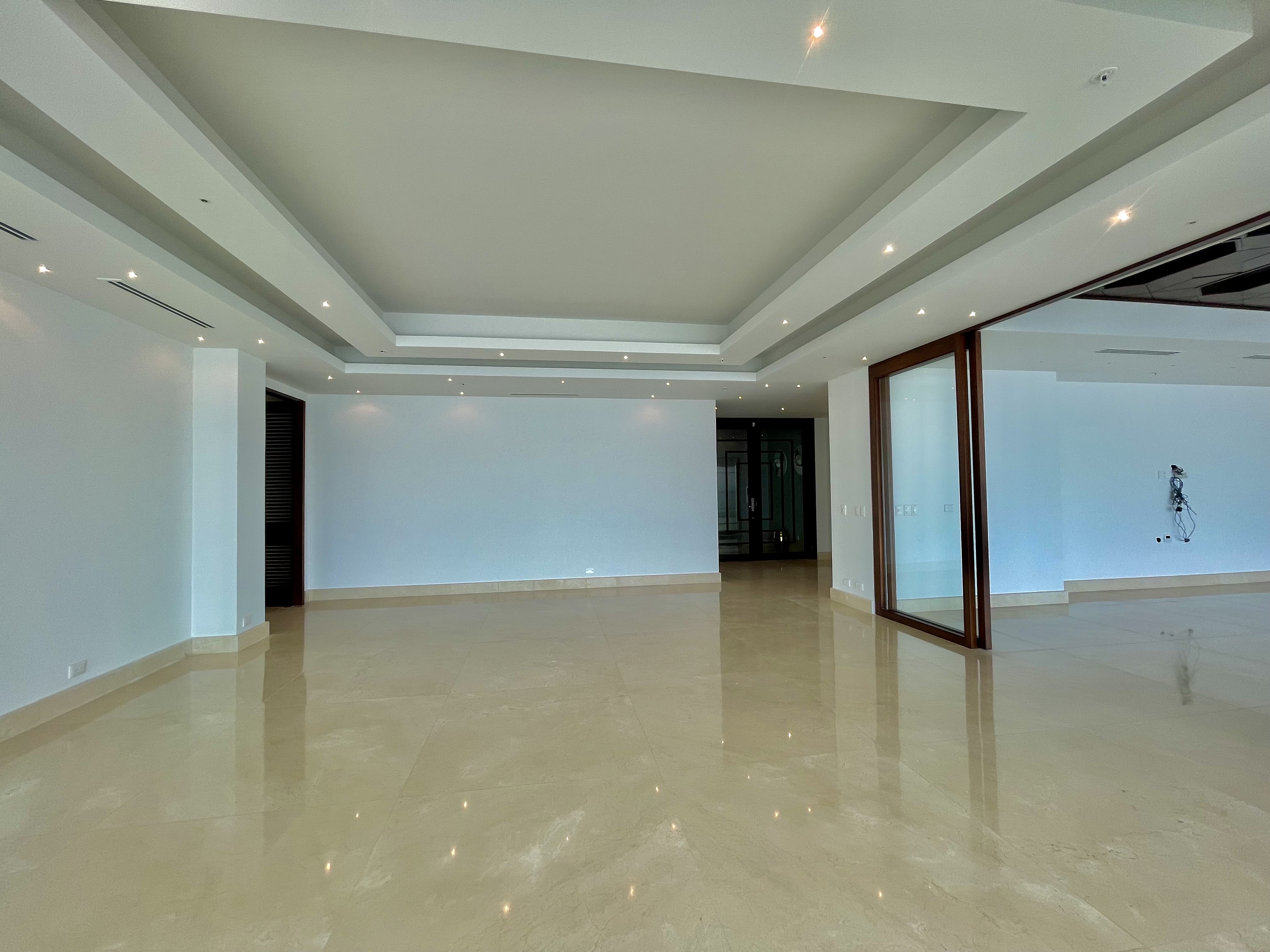 Se Vende apto en PH Marea, Costa del Este