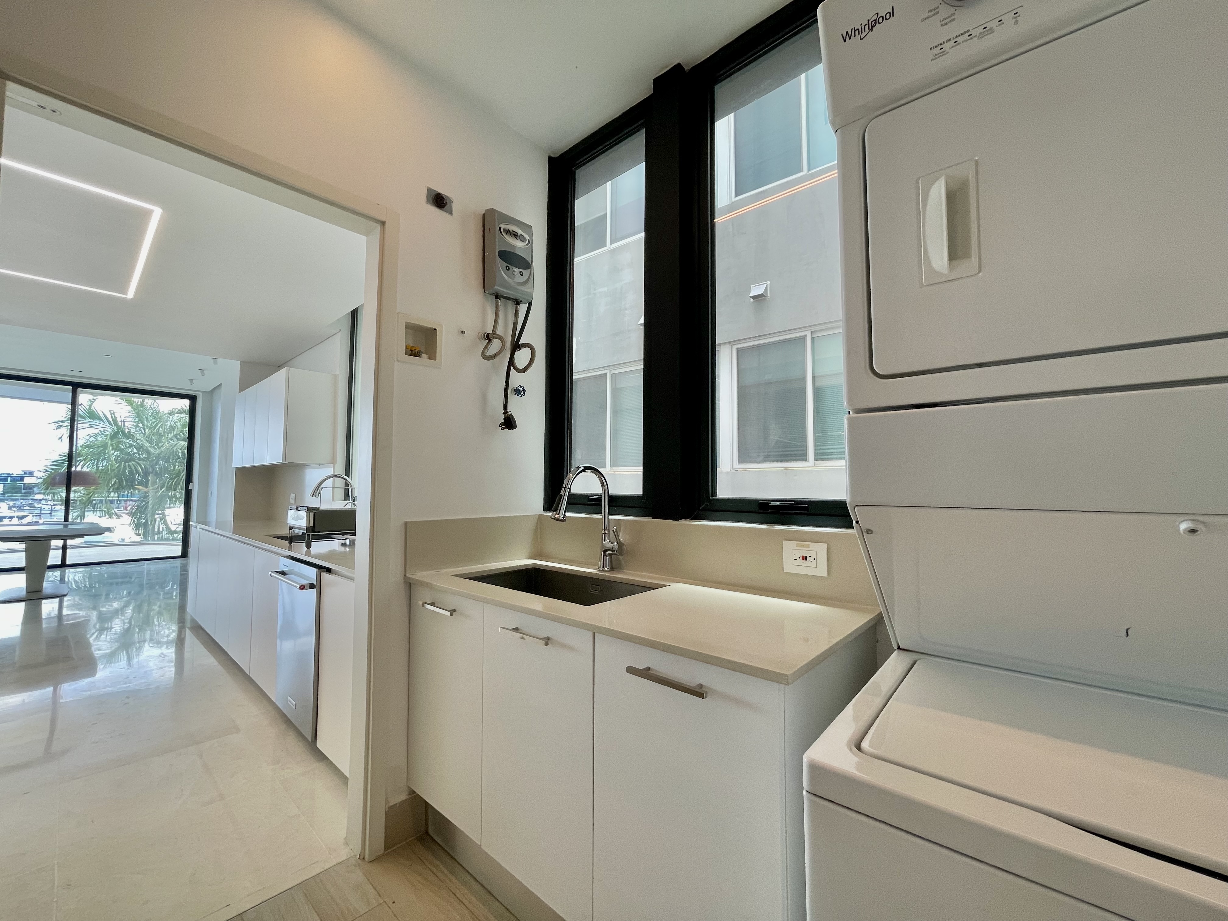 Se Alquila apartamento en Ocean Reef