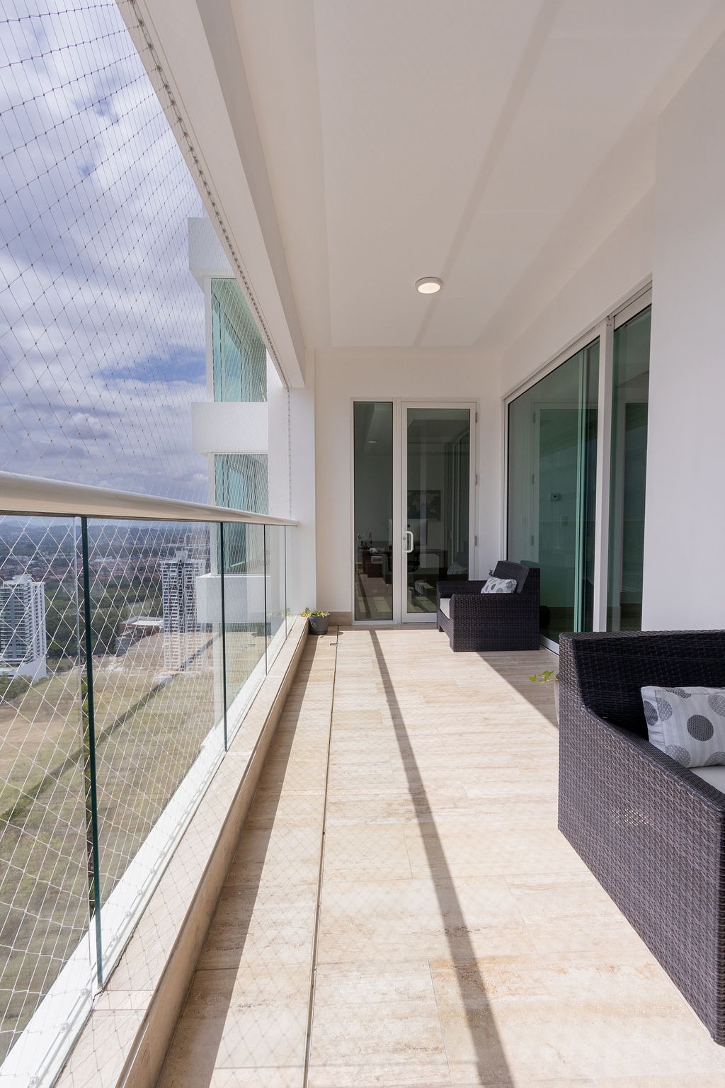 SE VENDE PRIMERA FILA EN COSTA DEL ESTE PH ARIA