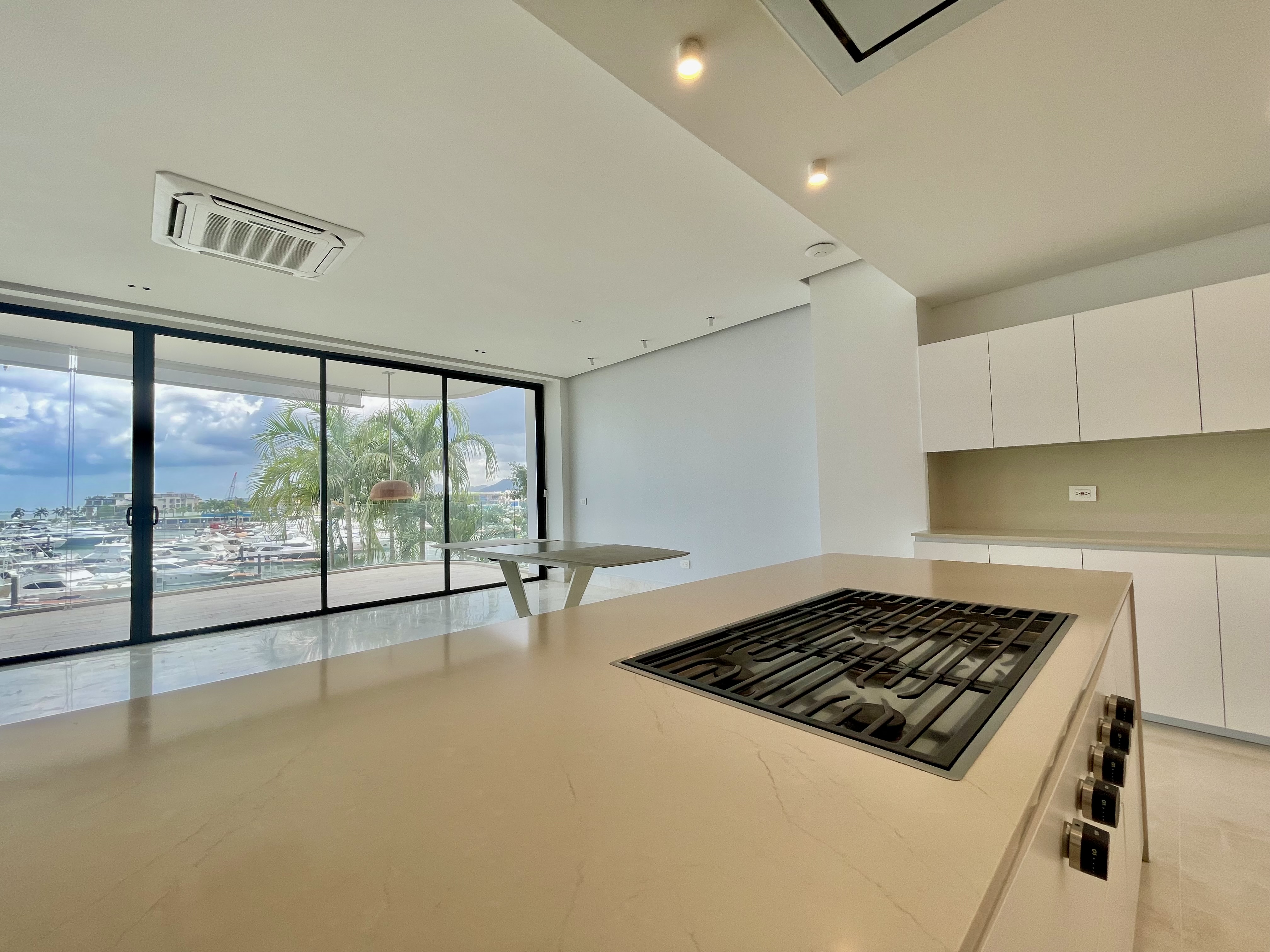 Se Alquila apartamento en Ocean Reef